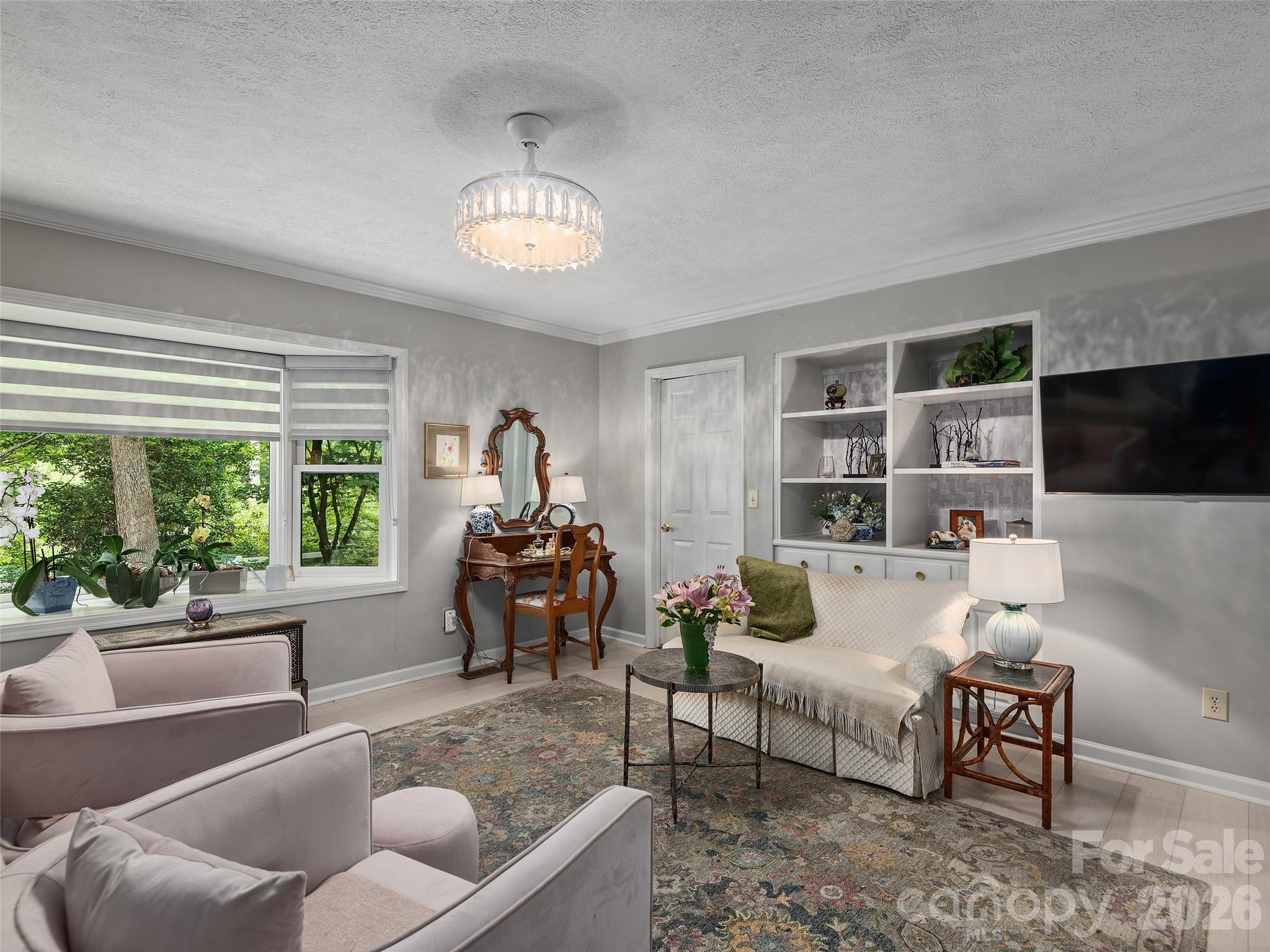 122 Brandon Road — Hendersonville