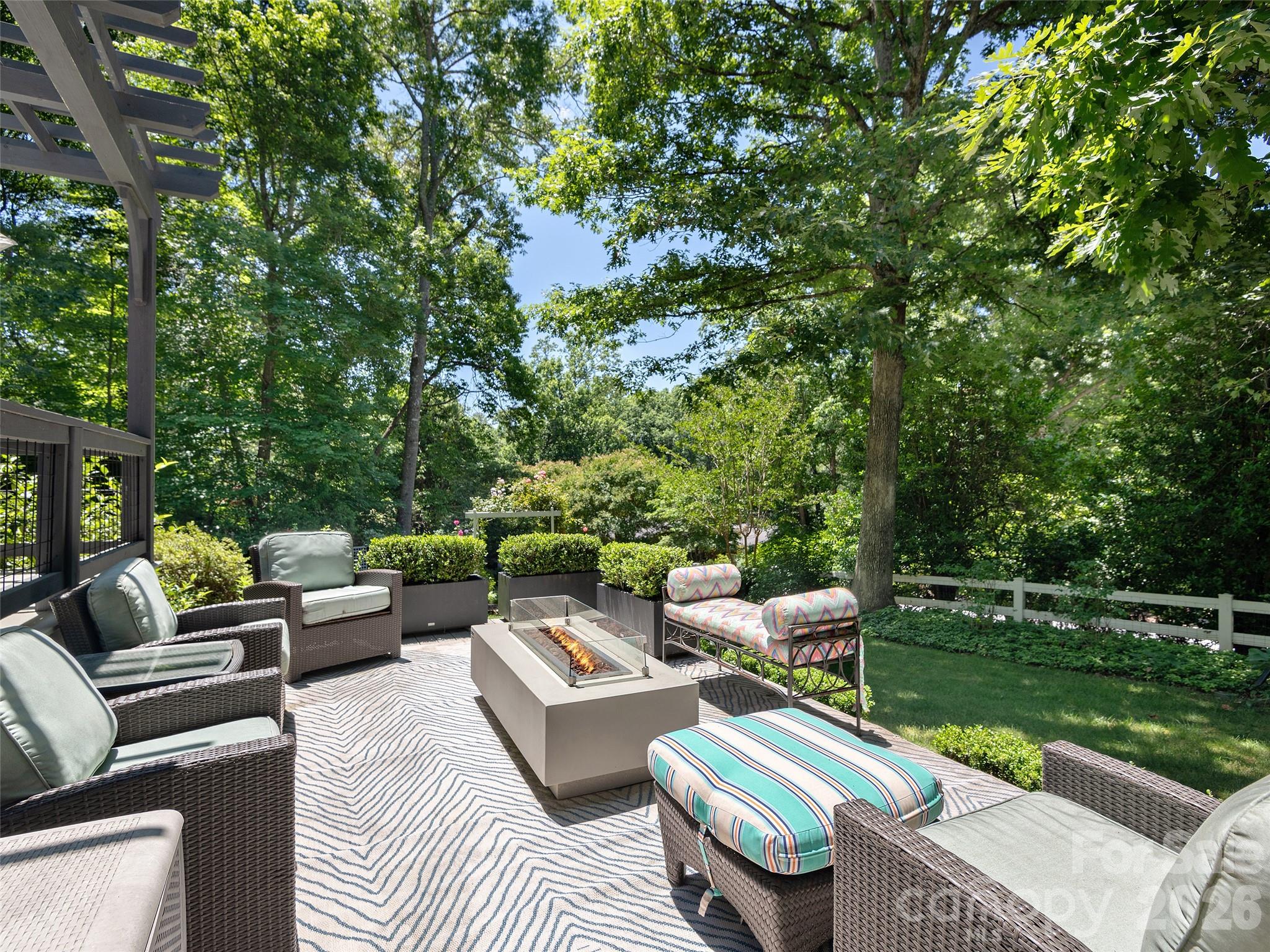 122 Brandon Road — Hendersonville
