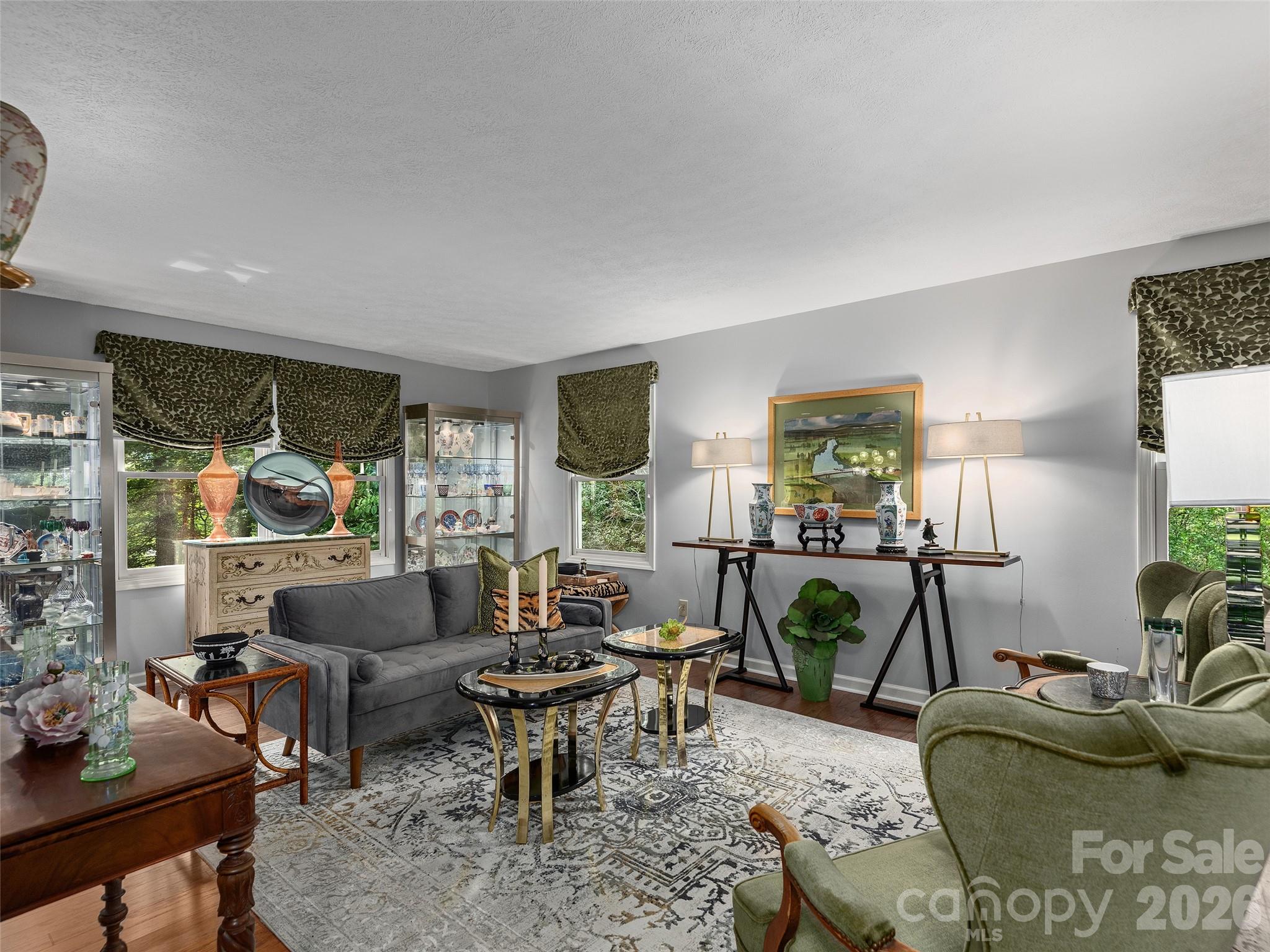 122 Brandon Road — Hendersonville