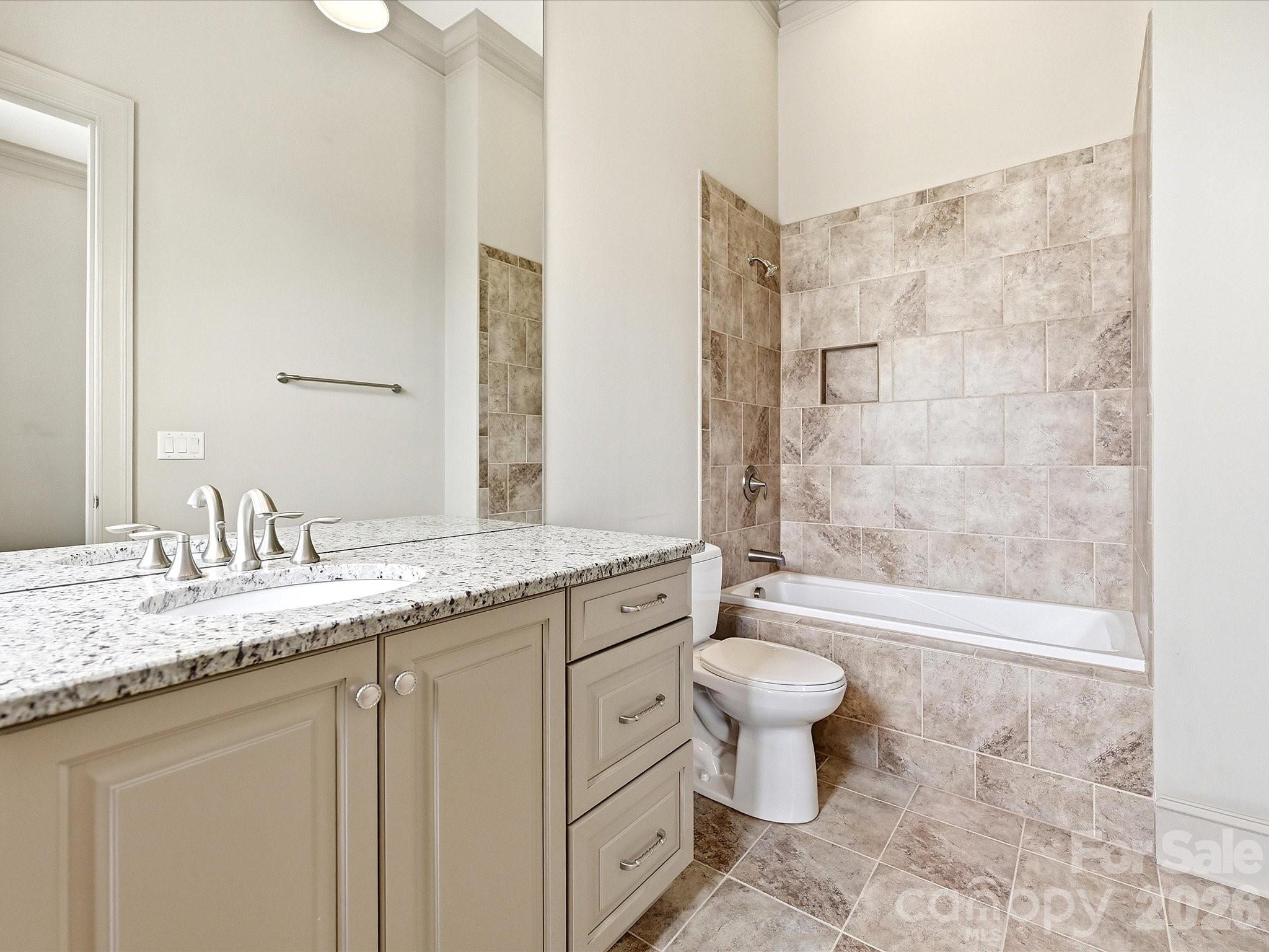 2823 Providence Road #280 — Charlotte