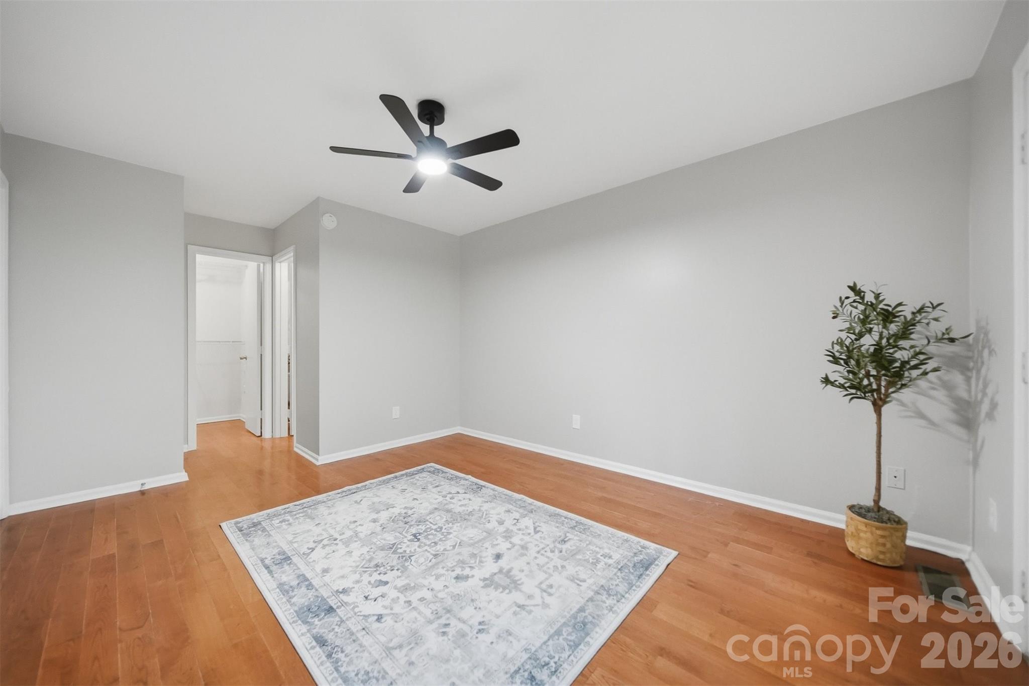 1420 11th Street Drive NW #23 — Hickory