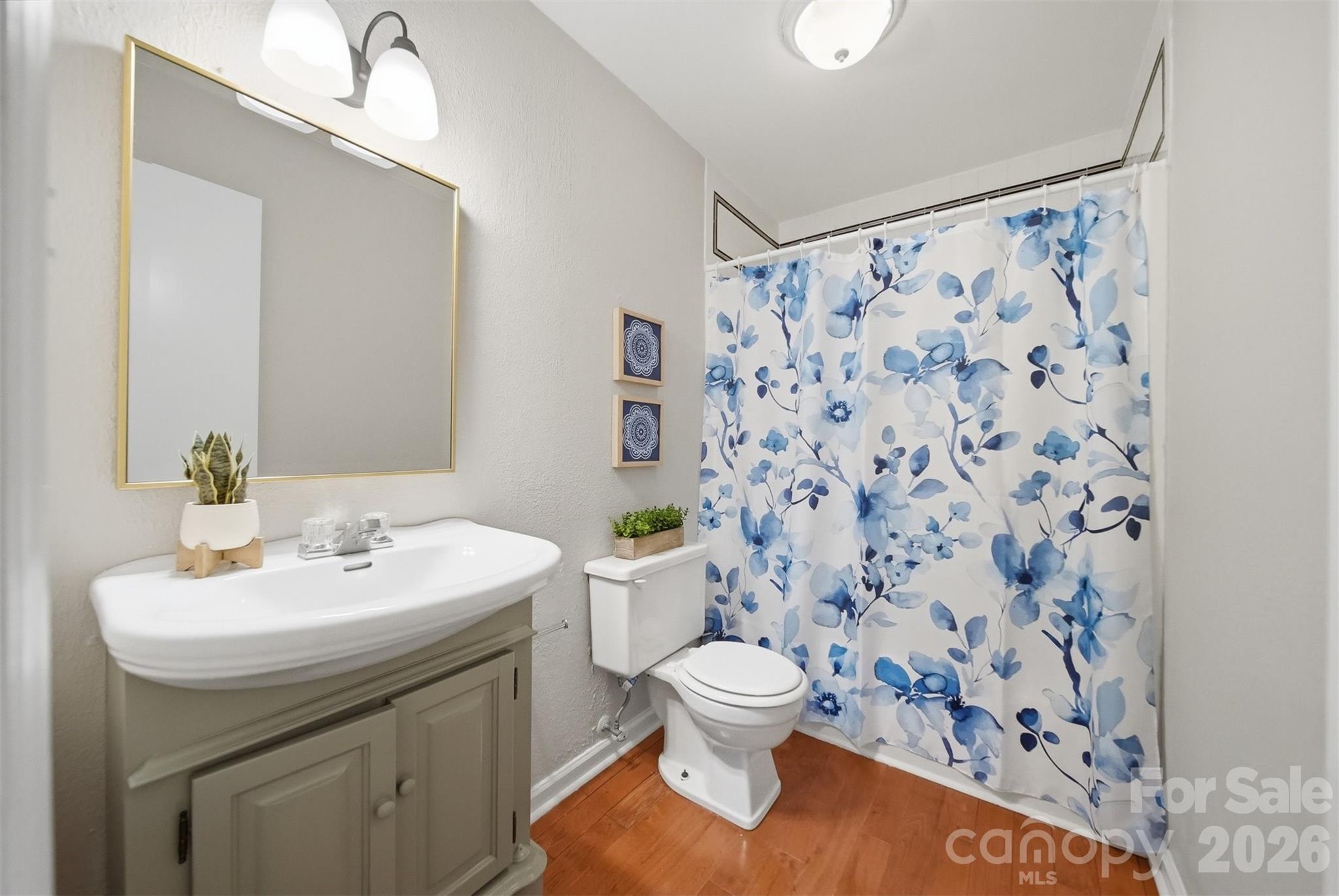 1420 11th Street Drive NW #23 — Hickory