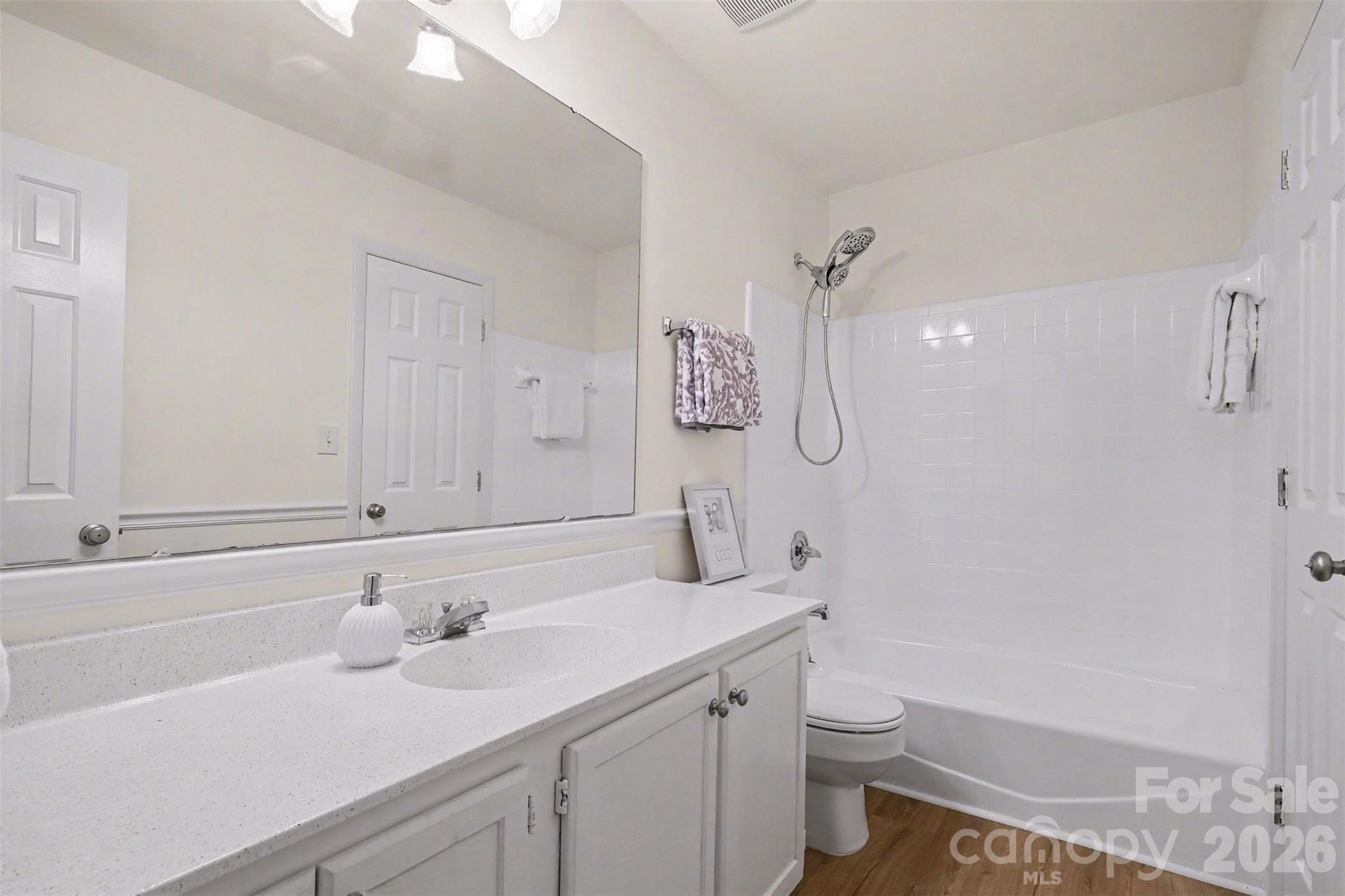10727 Colony Woods Drive — Charlotte