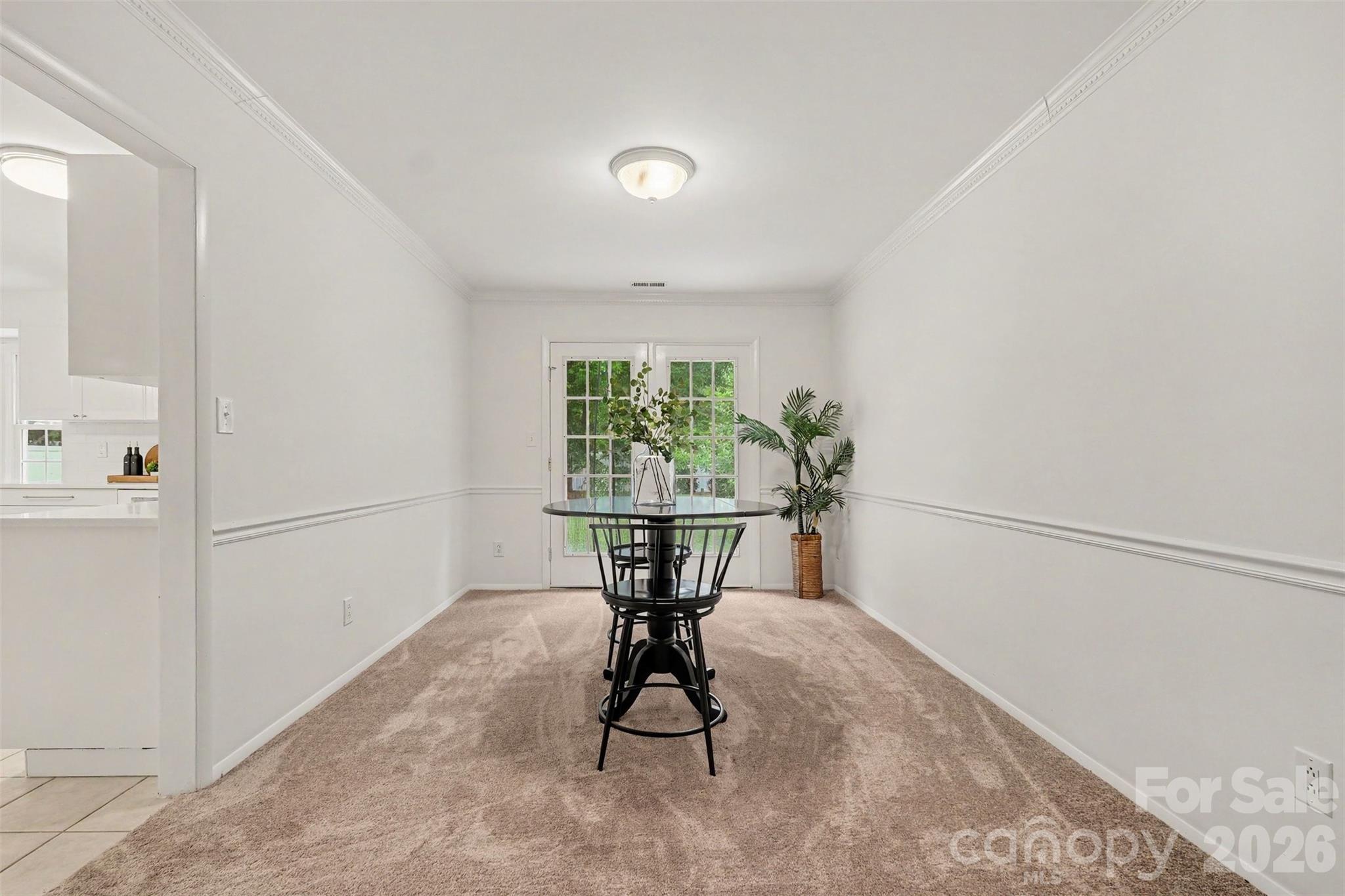 10727 Colony Woods Drive — Charlotte