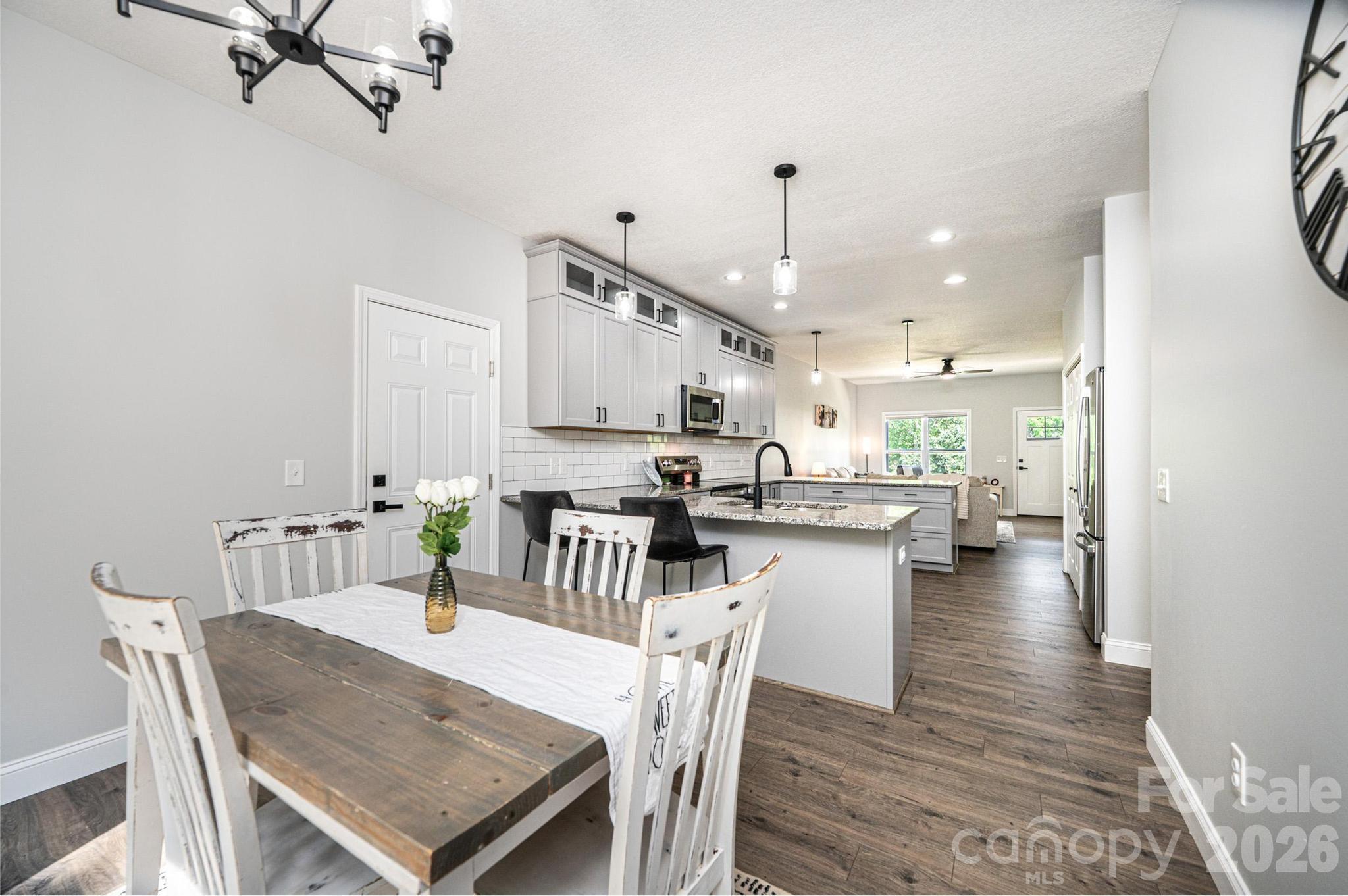 29 Central Avenue — Granite Falls