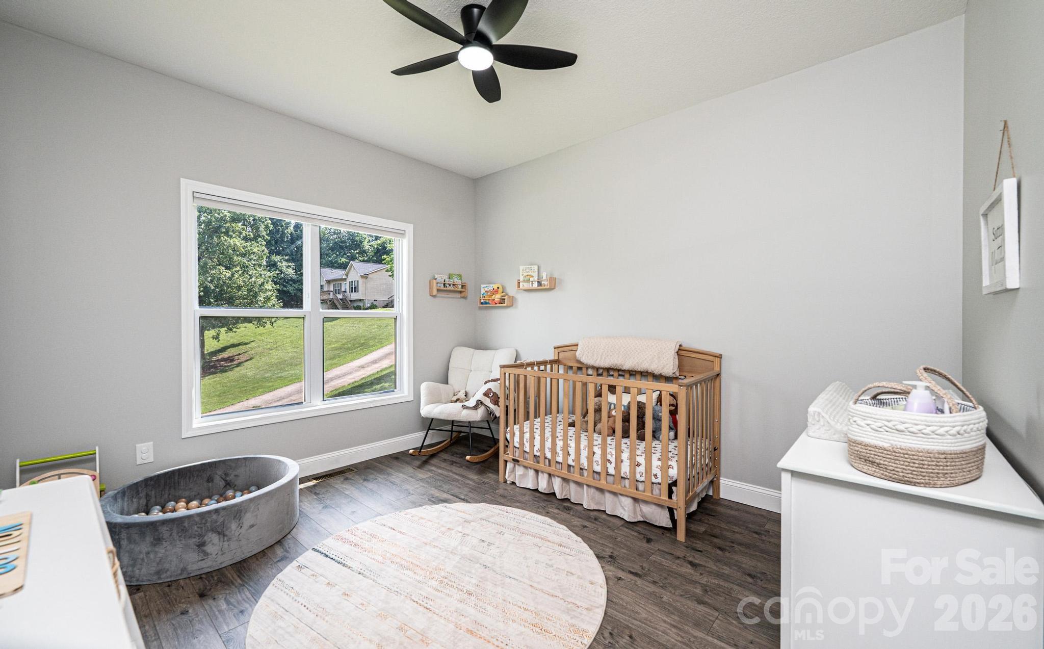 29 Central Avenue — Granite Falls