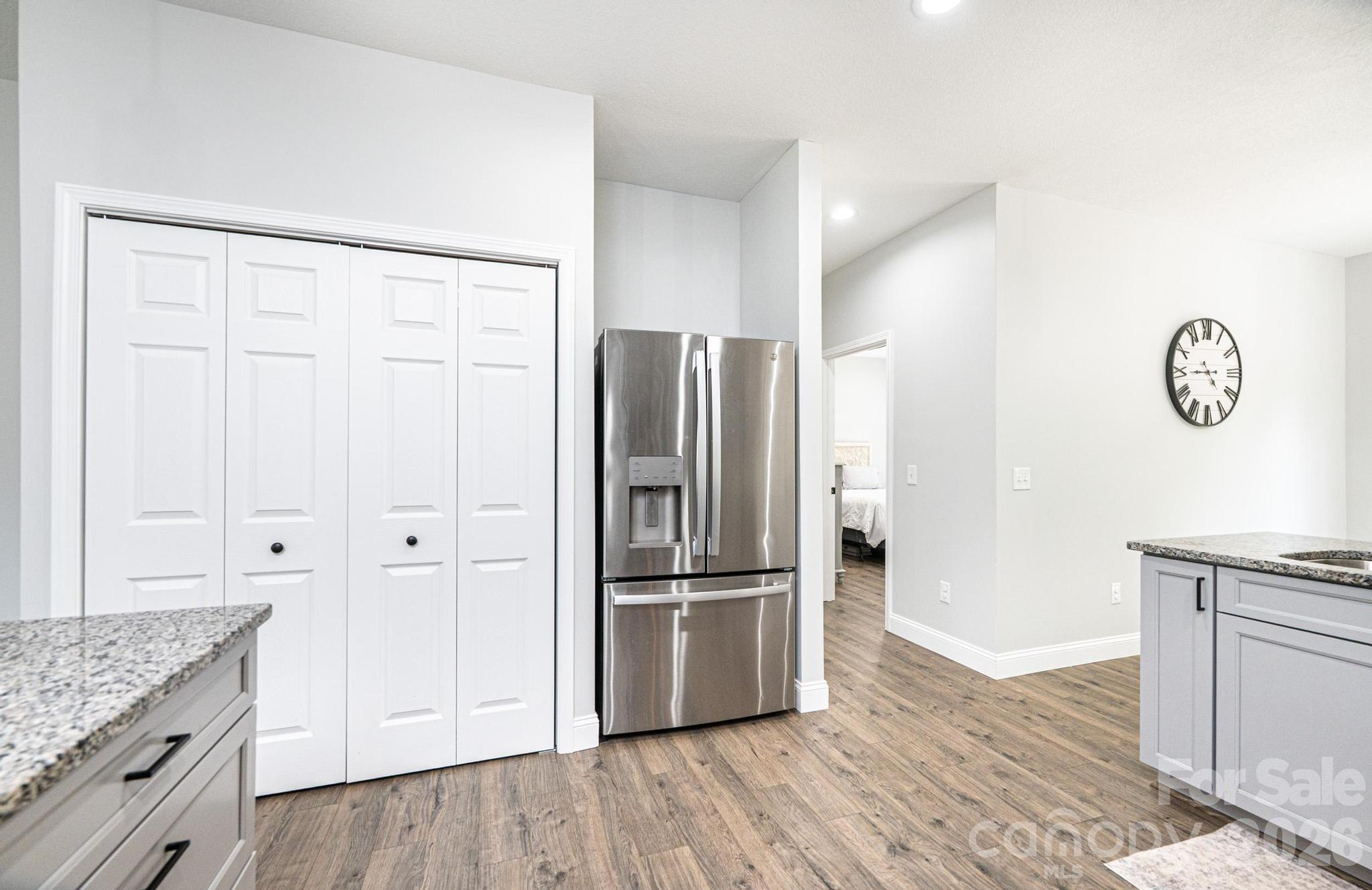 29 Central Avenue — Granite Falls