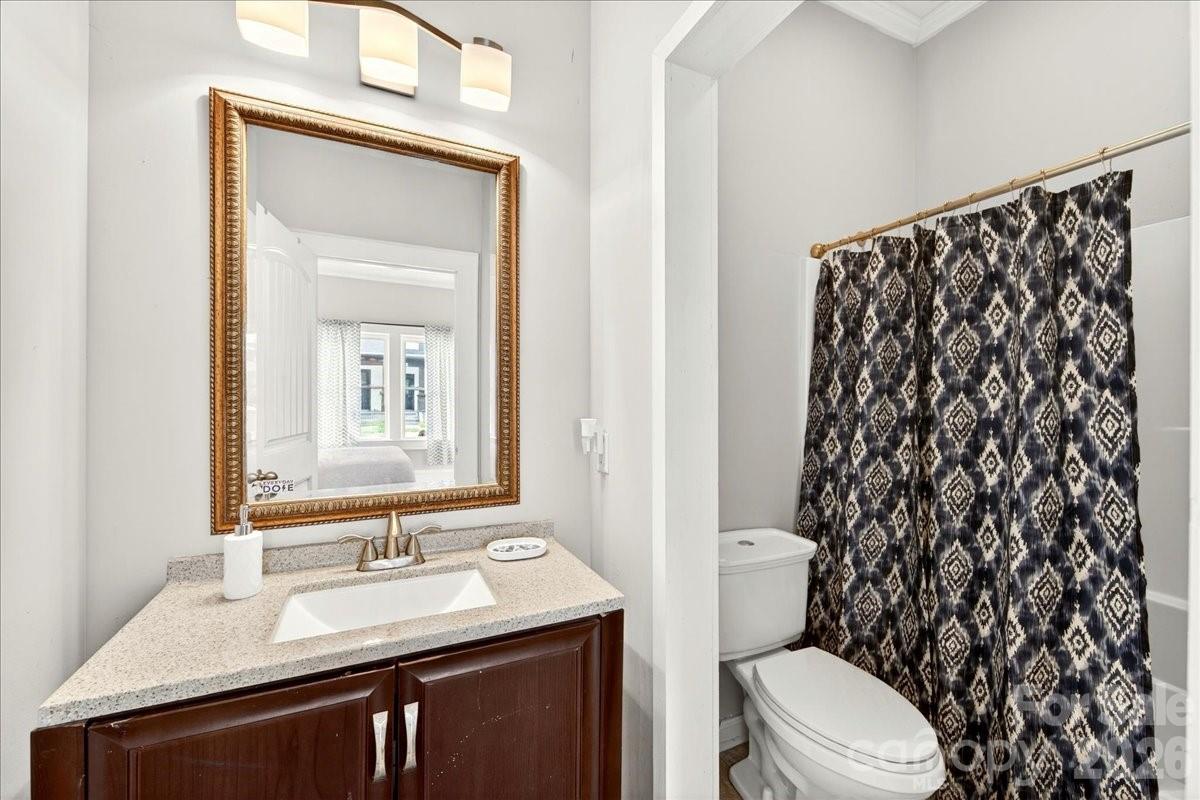 320 E 3rd Avenue — Gastonia