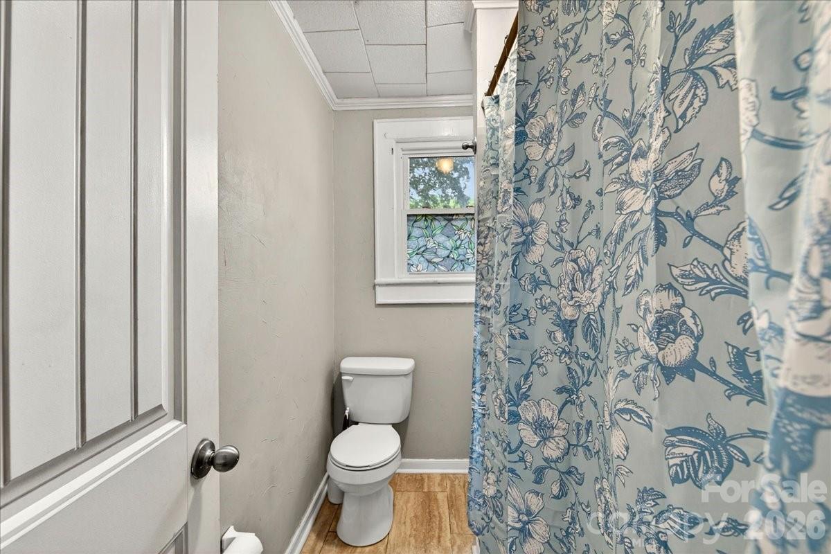 320 E 3rd Avenue — Gastonia
