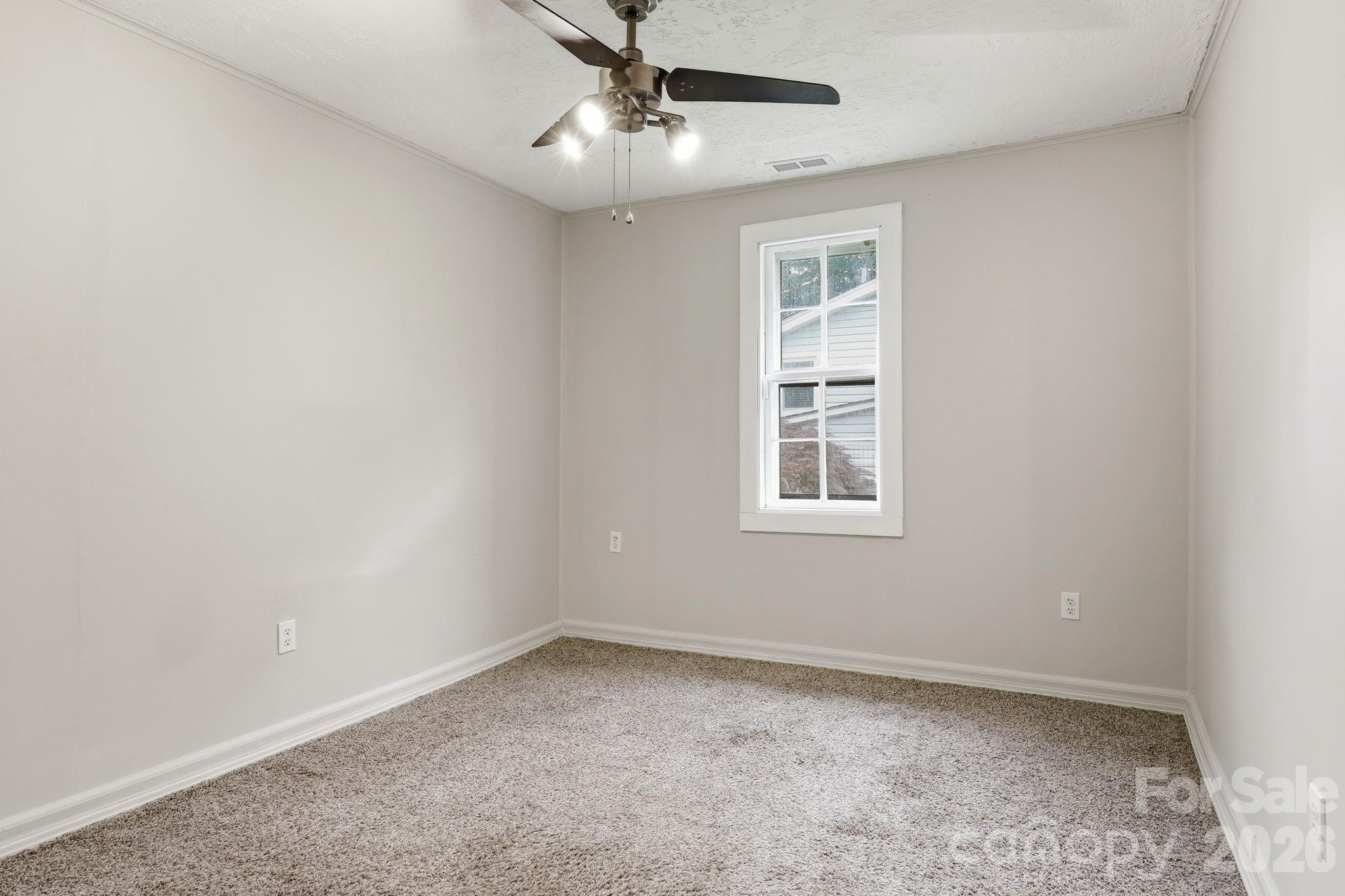 226 Vance Avenue — Black Mountain