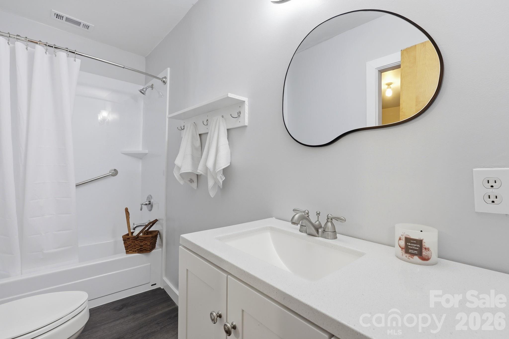 226 Vance Avenue — Black Mountain