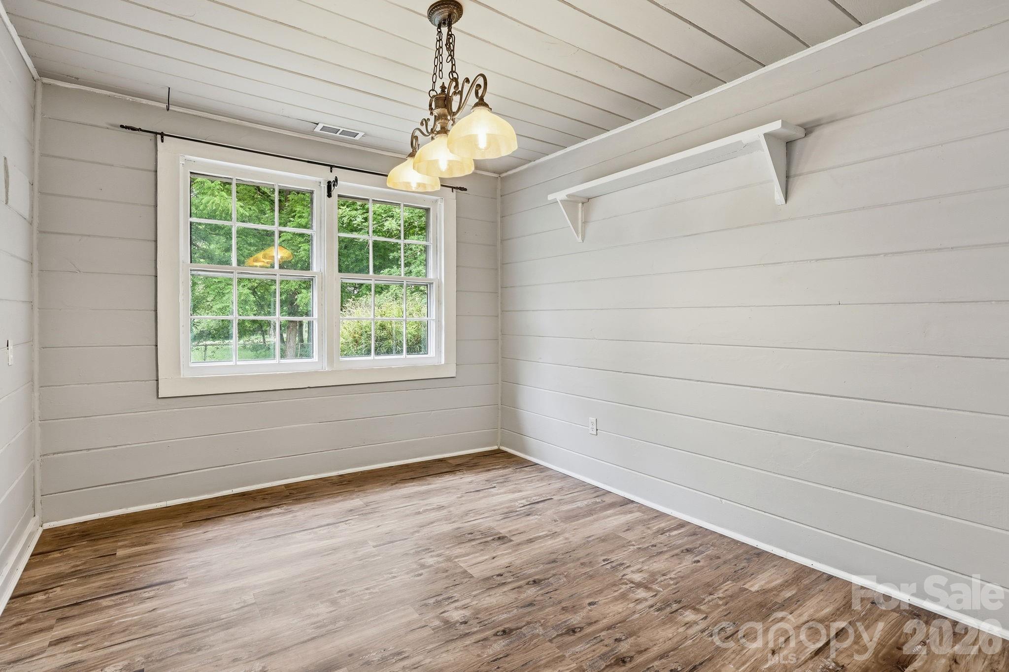 226 Vance Avenue — Black Mountain