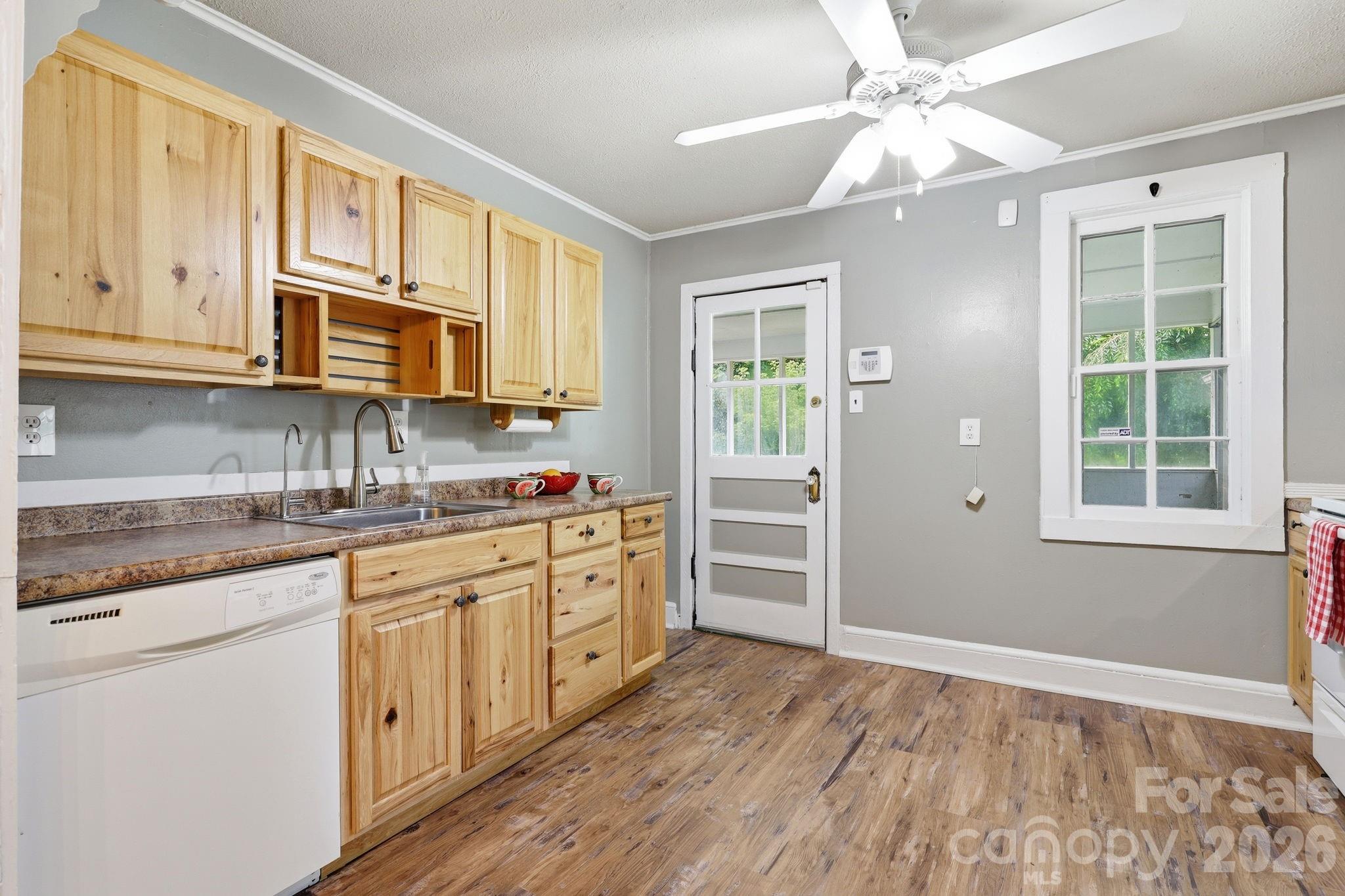 226 Vance Avenue — Black Mountain
