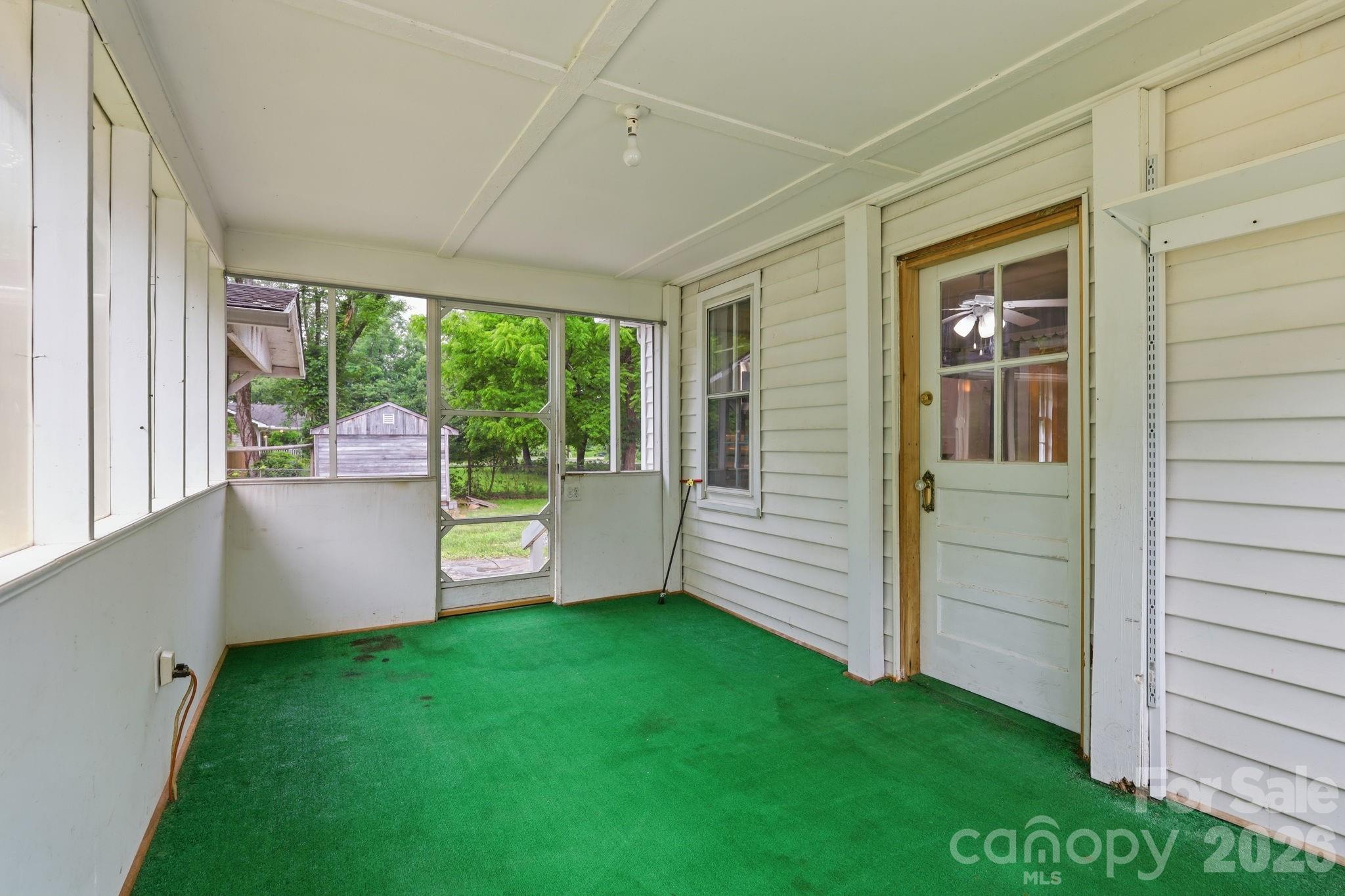 226 Vance Avenue — Black Mountain