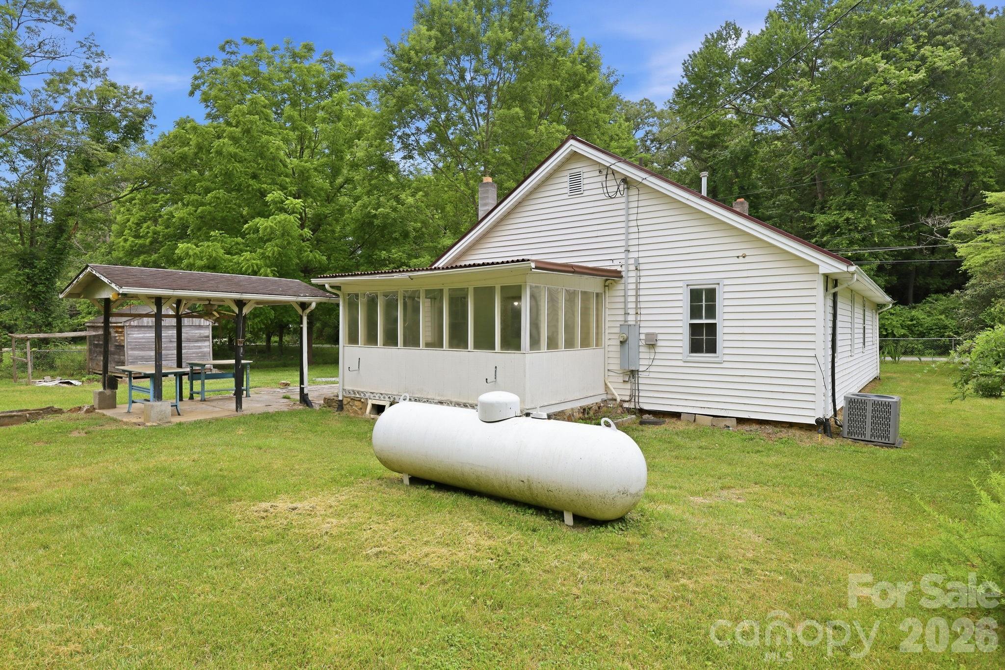 226 Vance Avenue — Black Mountain