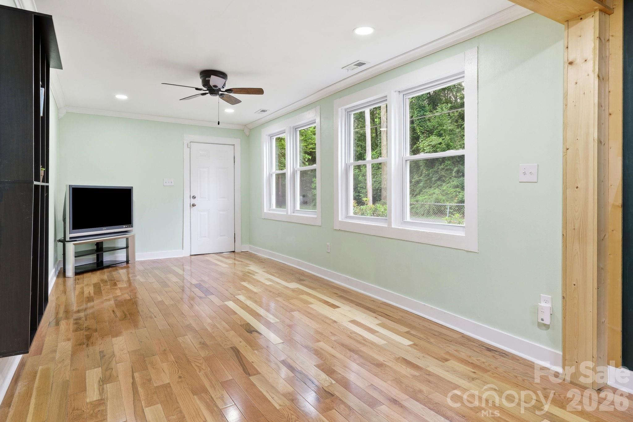 226 Vance Avenue — Black Mountain