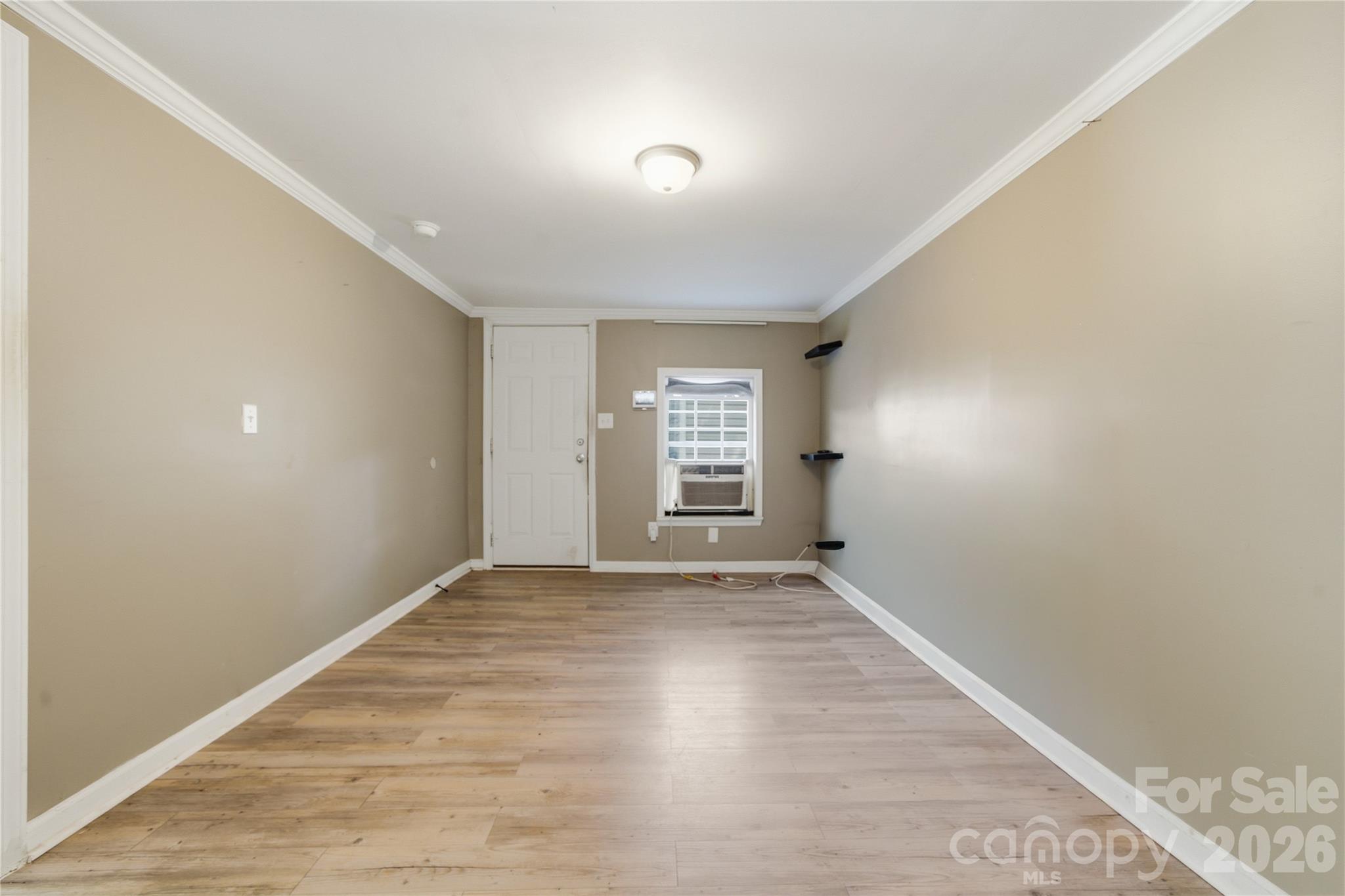 933 Rowan Street — Charlotte