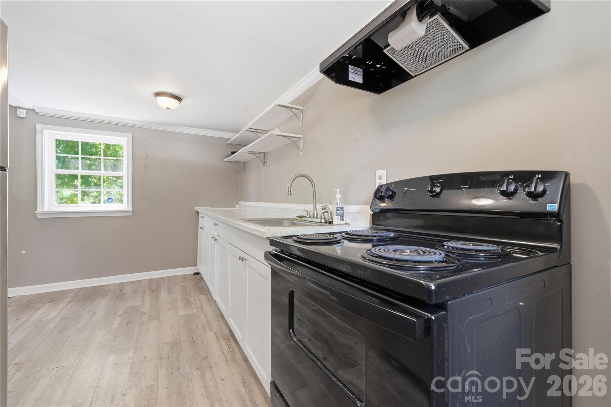 933 Rowan Street — Charlotte