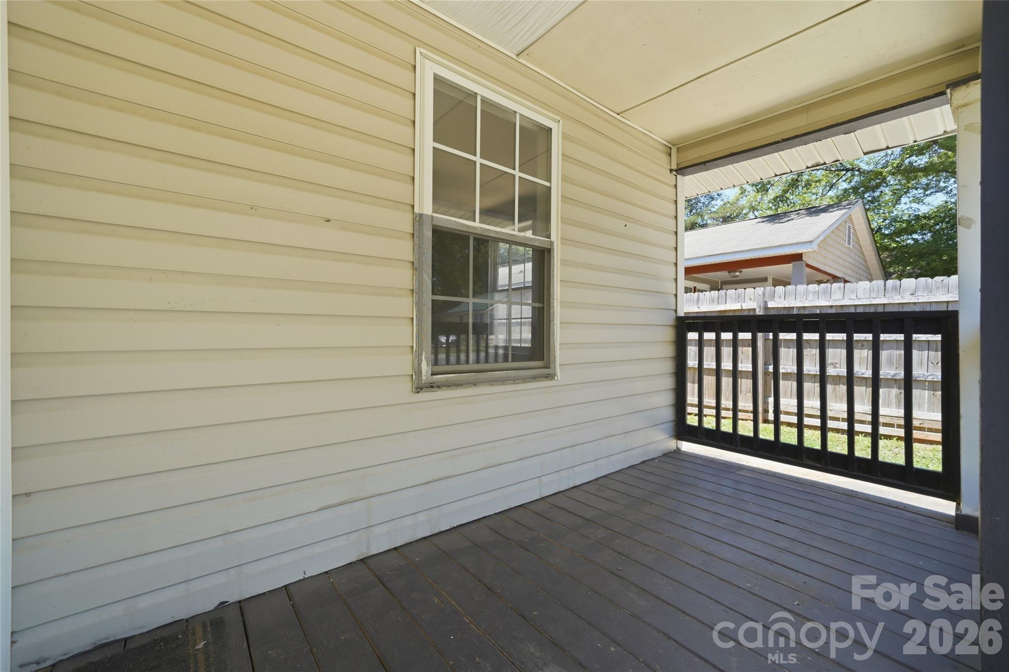 933 Rowan Street — Charlotte