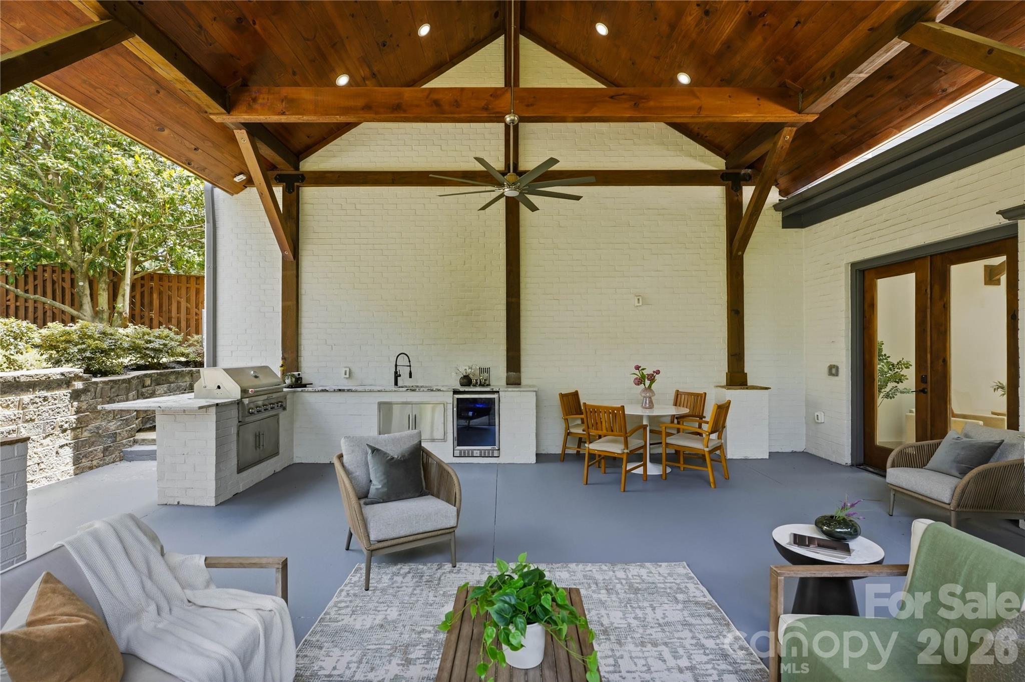 2919 Colony Road — Charlotte