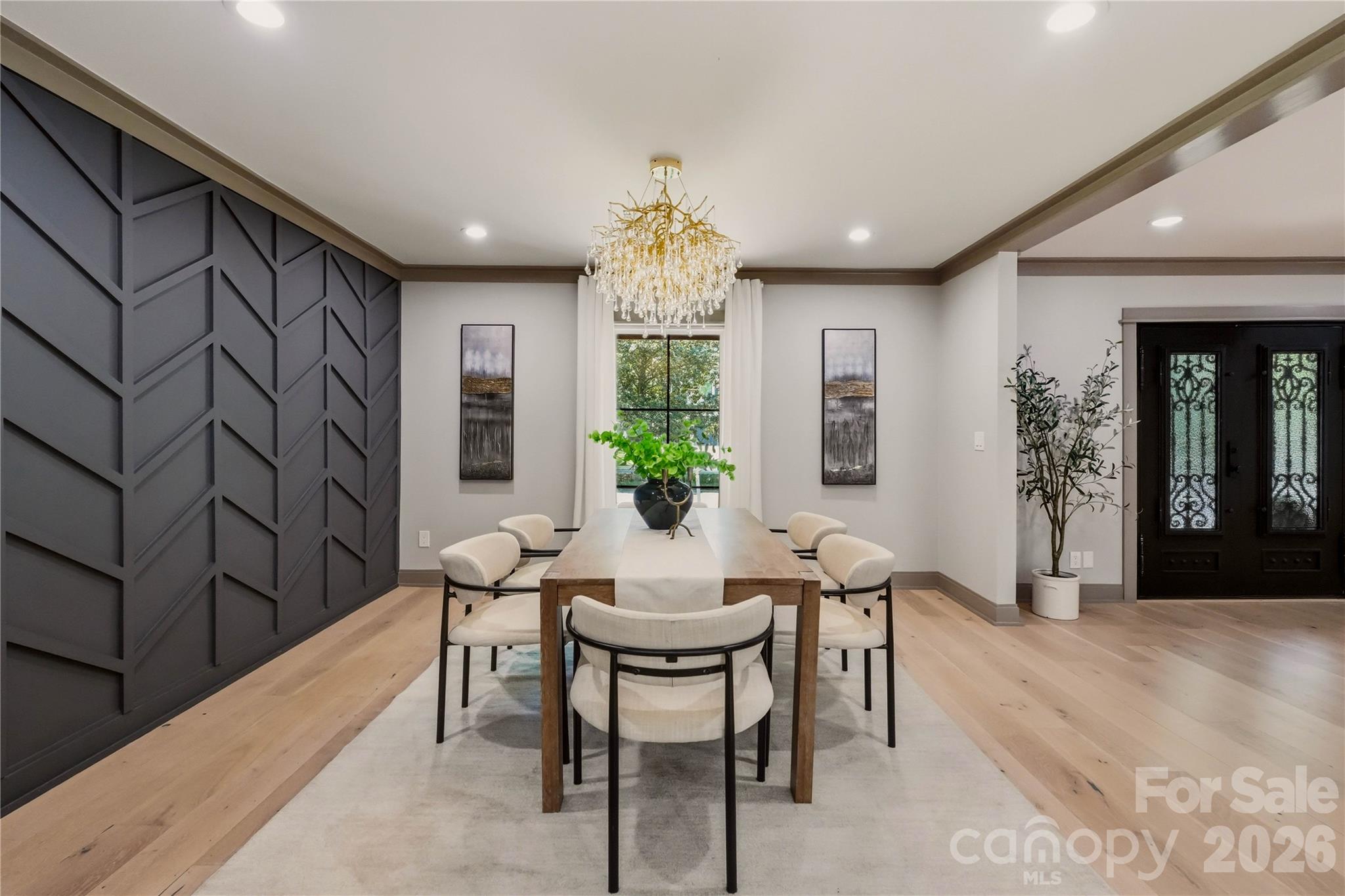 2919 Colony Road — Charlotte