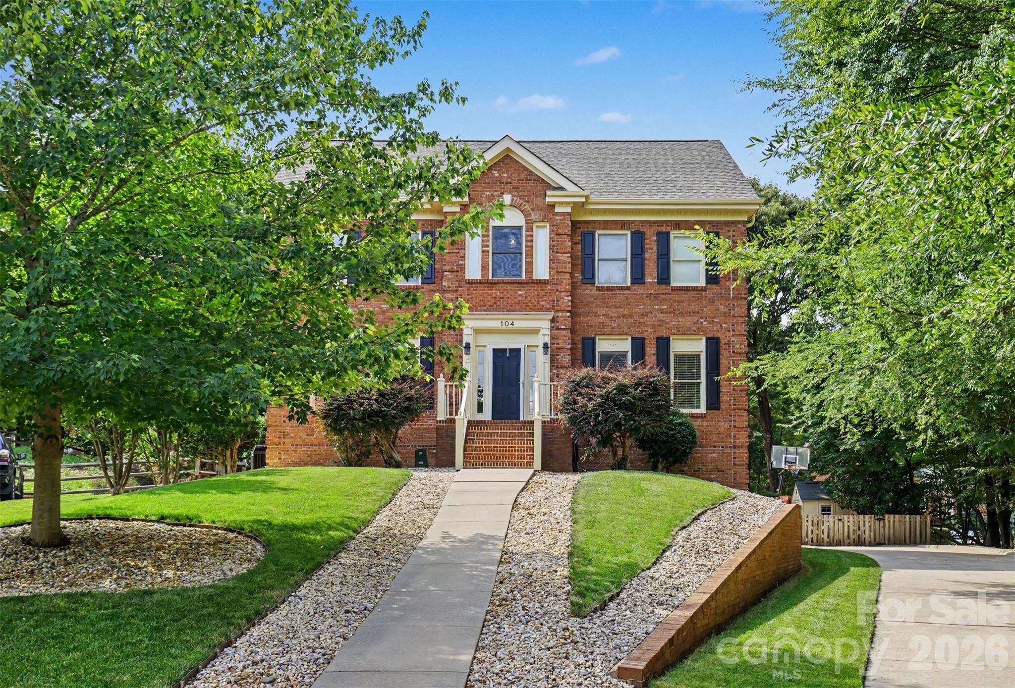 104 Southern Cross Lane — Matthews