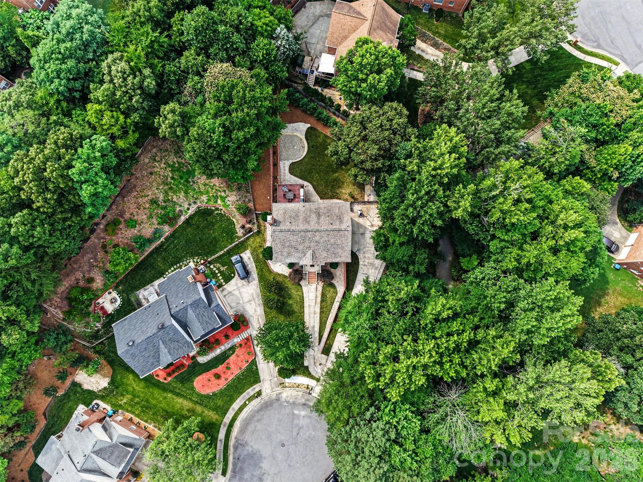 104 Southern Cross Lane — Matthews