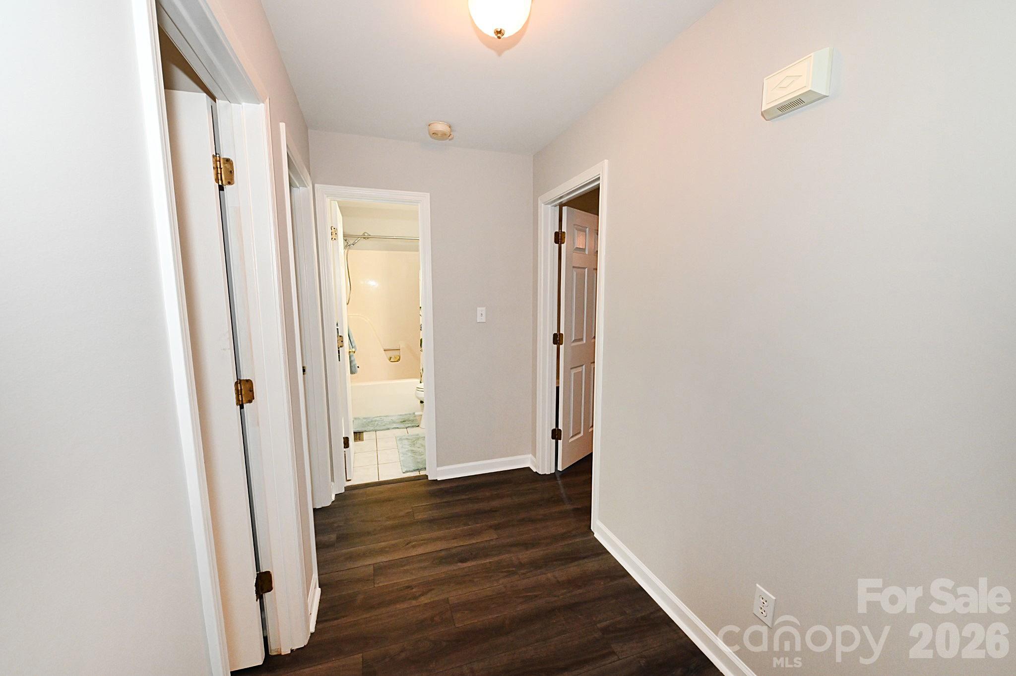 1035 E 24th Street — Newton