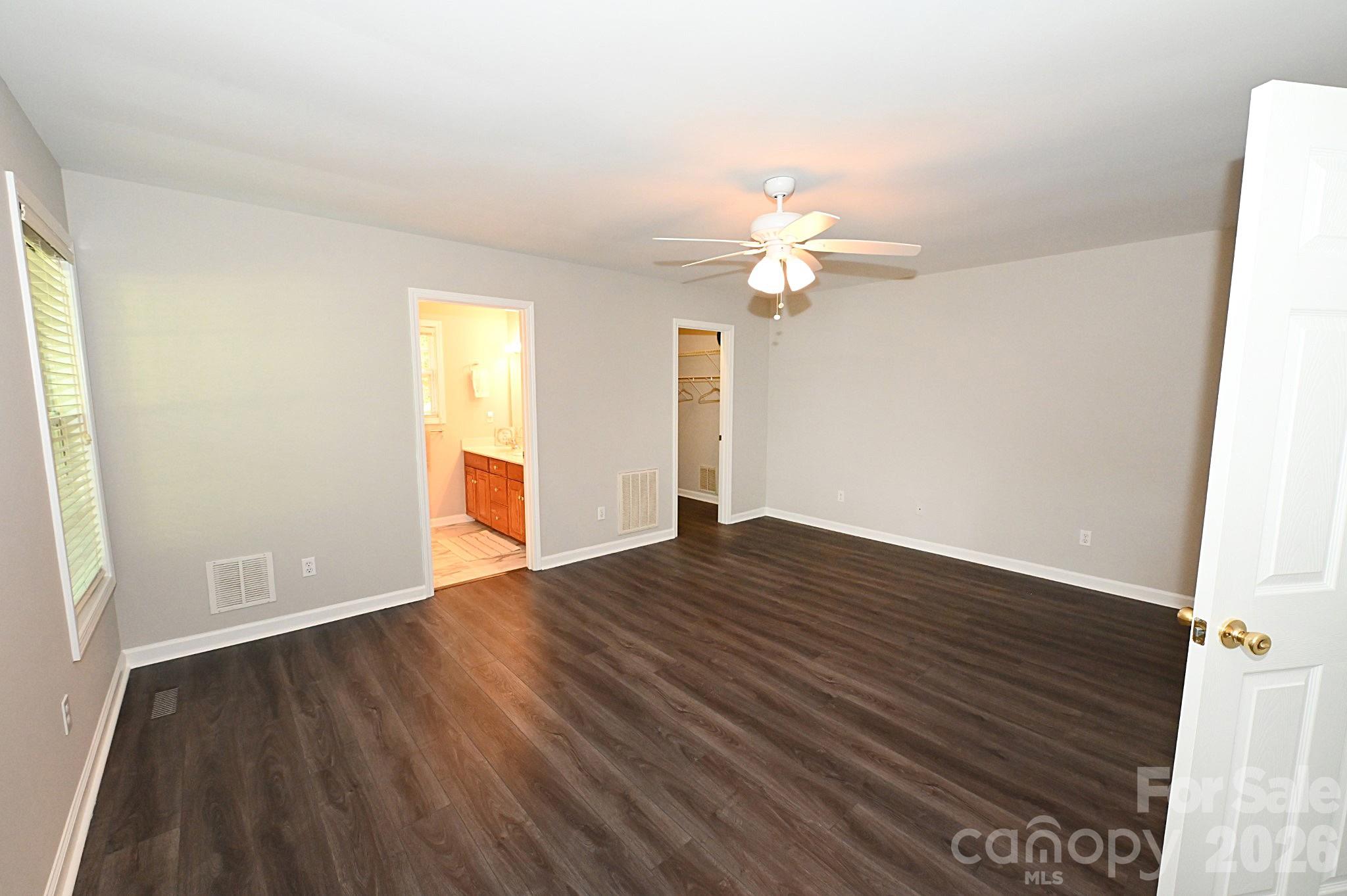 1035 E 24th Street — Newton