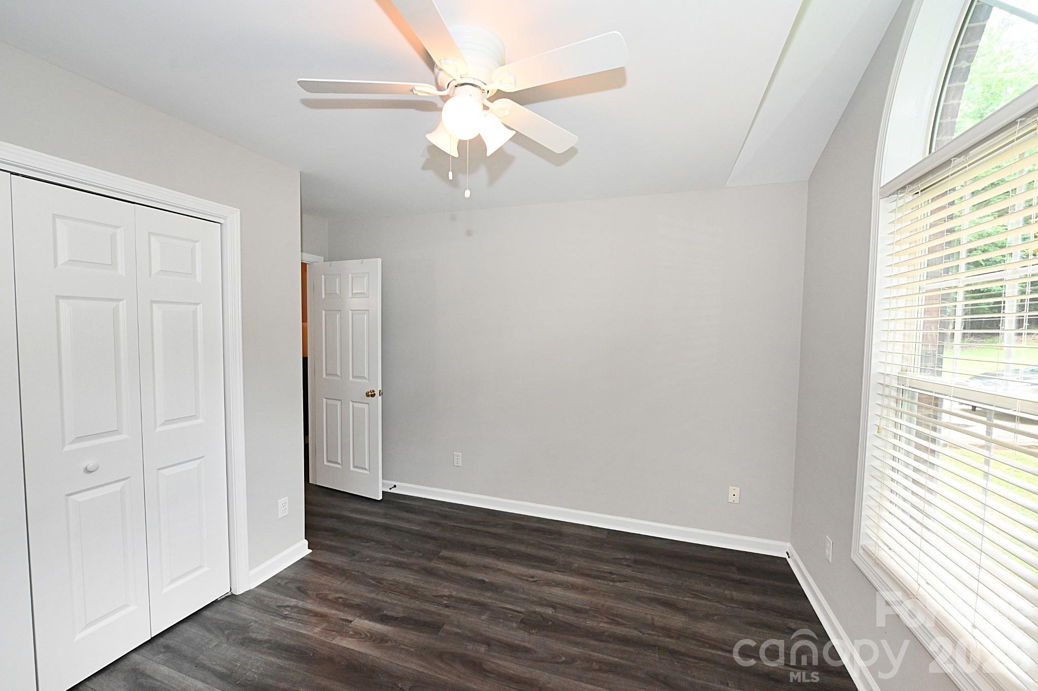 1035 E 24th Street — Newton