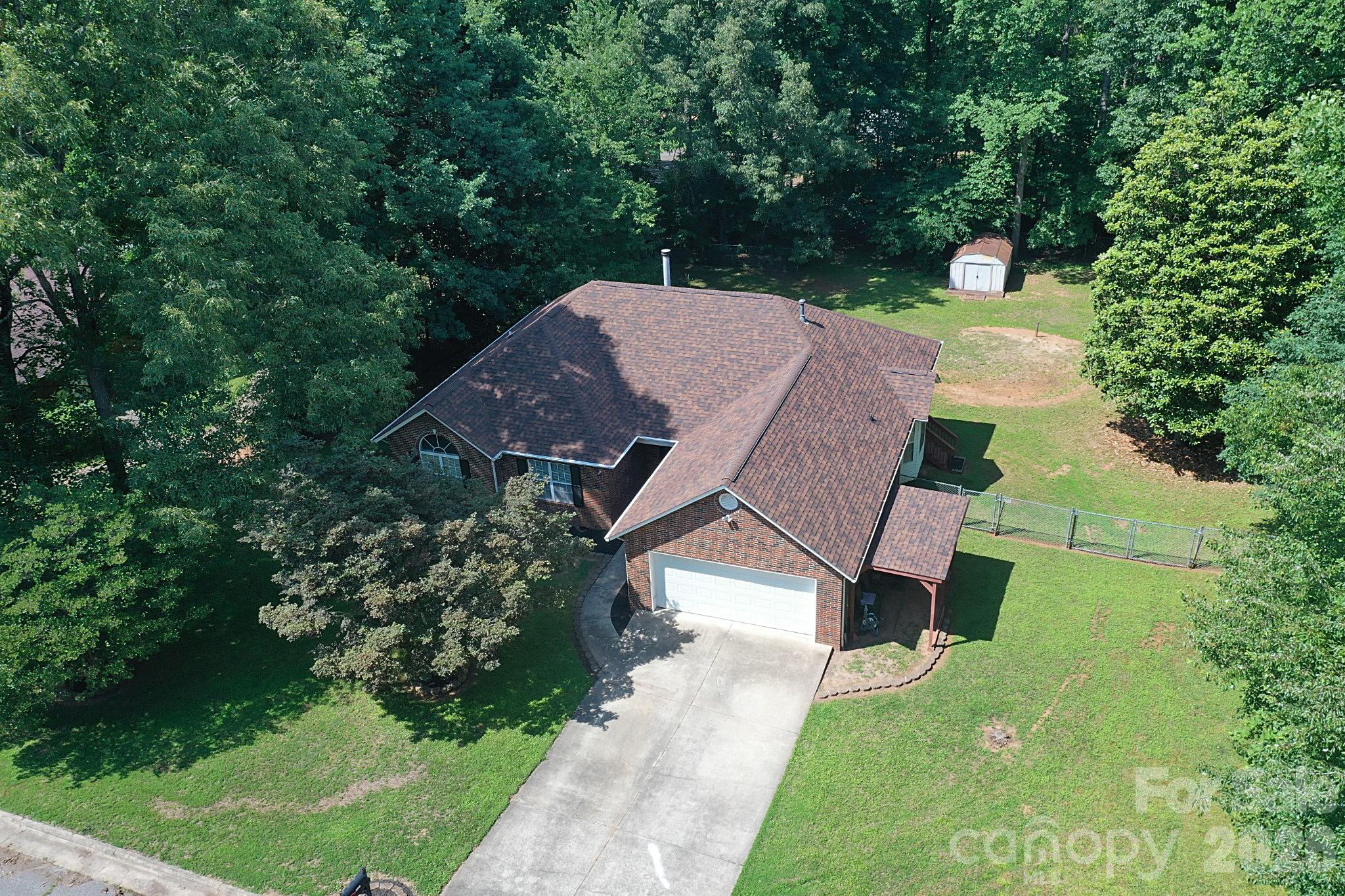 1035 E 24th Street — Newton