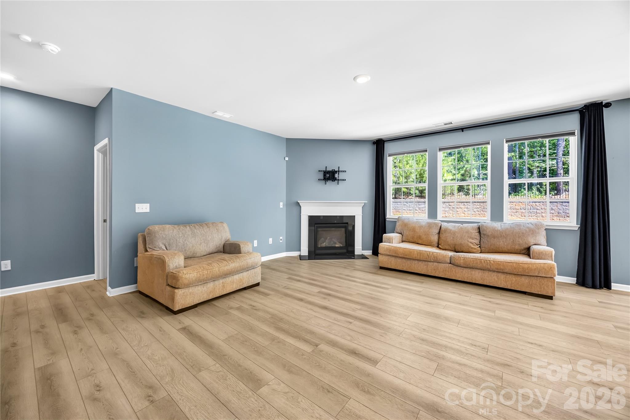 193 Abersham Drive — Mooresville