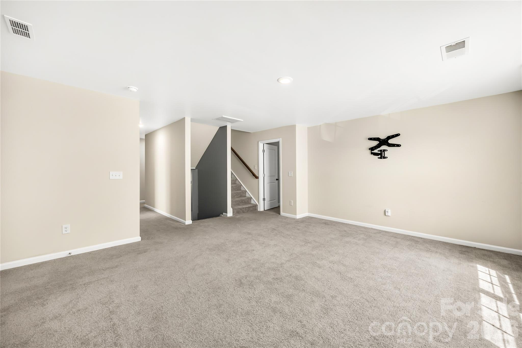 193 Abersham Drive — Mooresville
