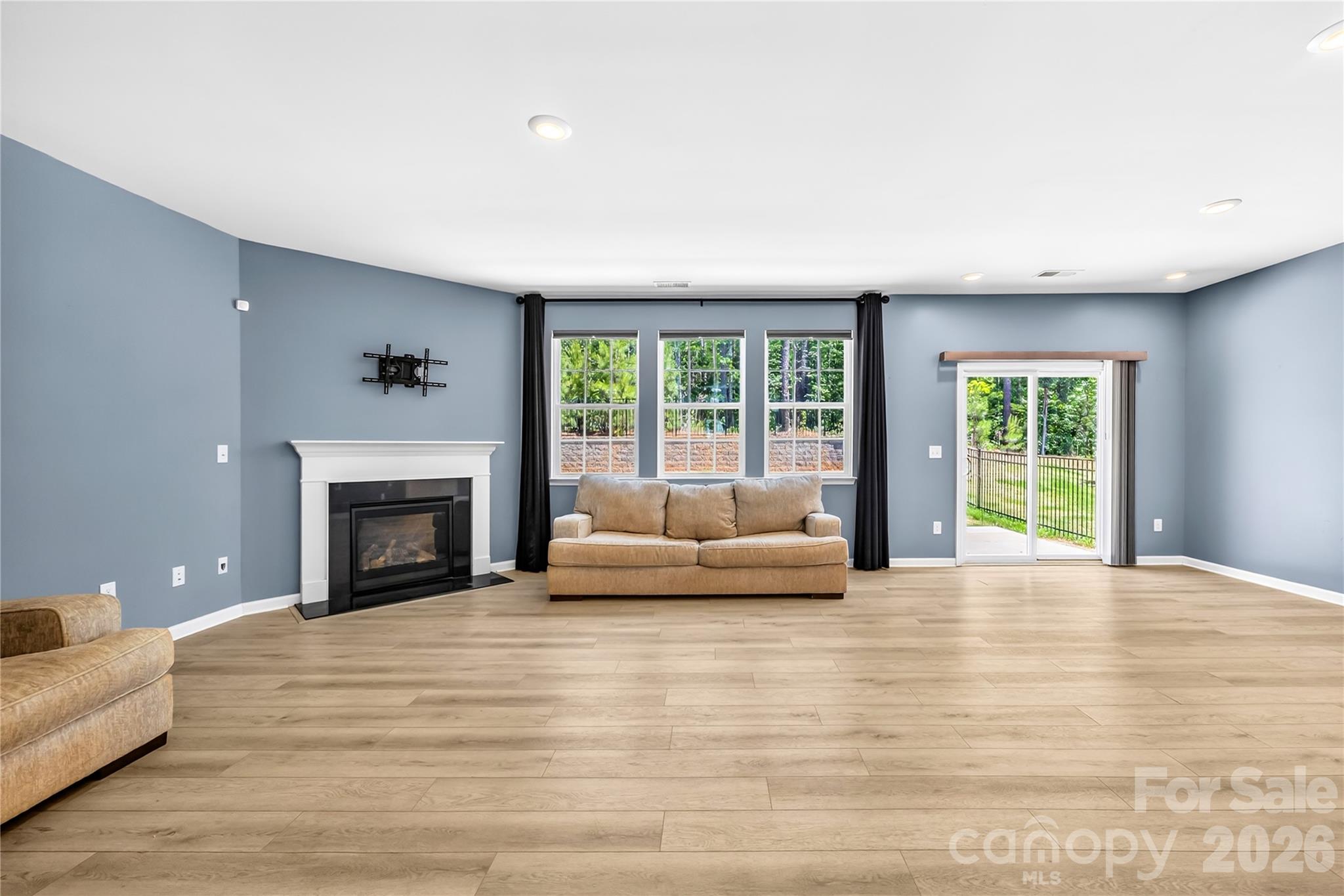 193 Abersham Drive — Mooresville
