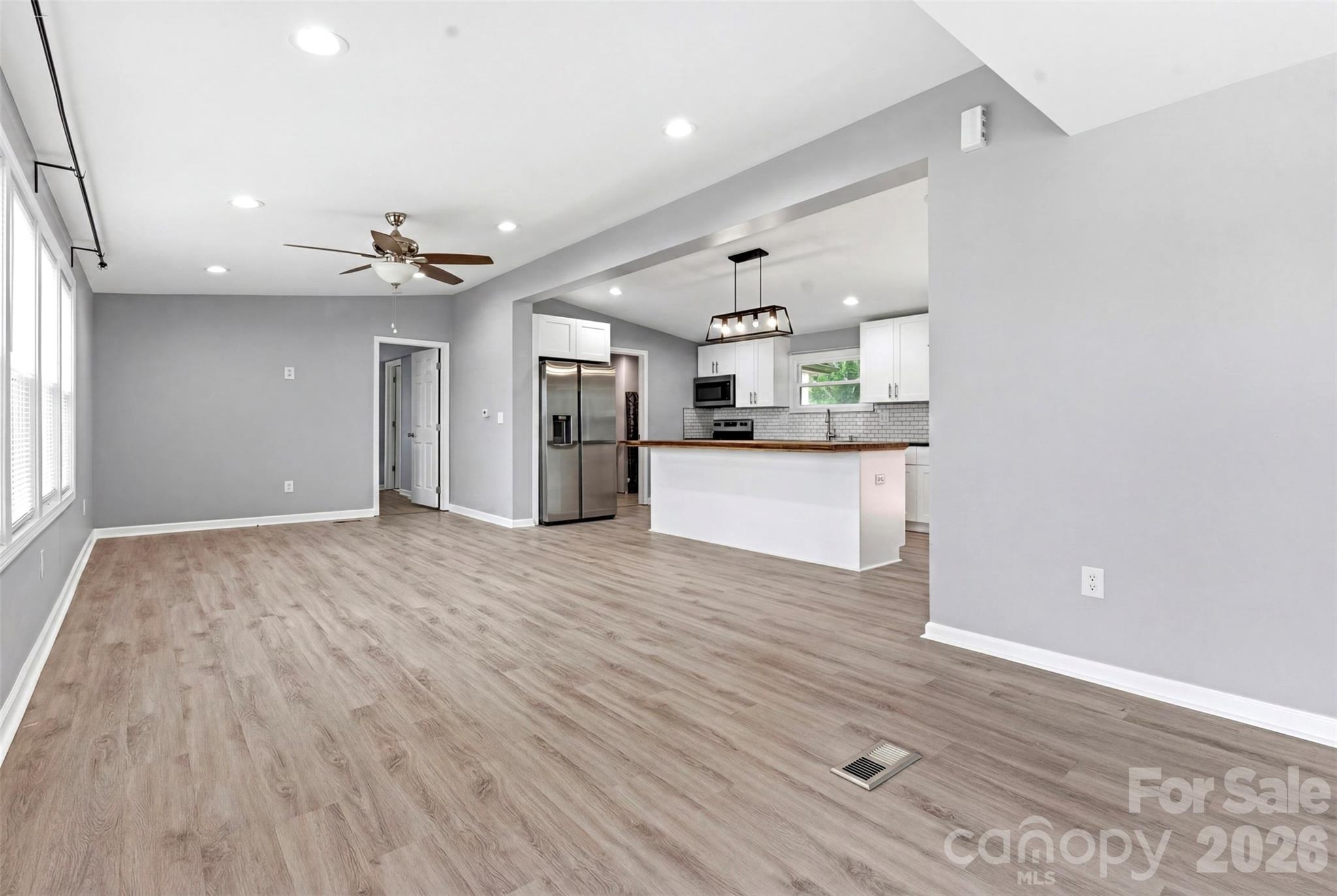 7640 W Nc 152 Highway — Mooresville