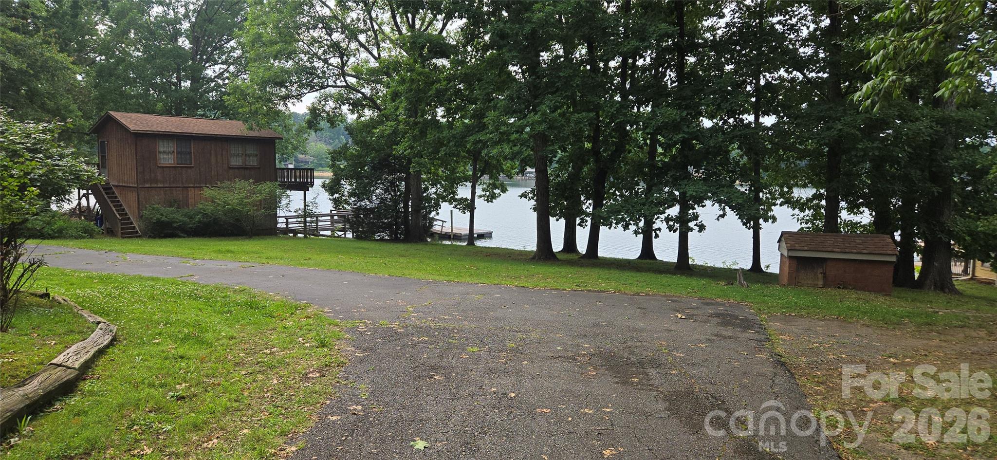 565 Bonum Road — Lake Wylie