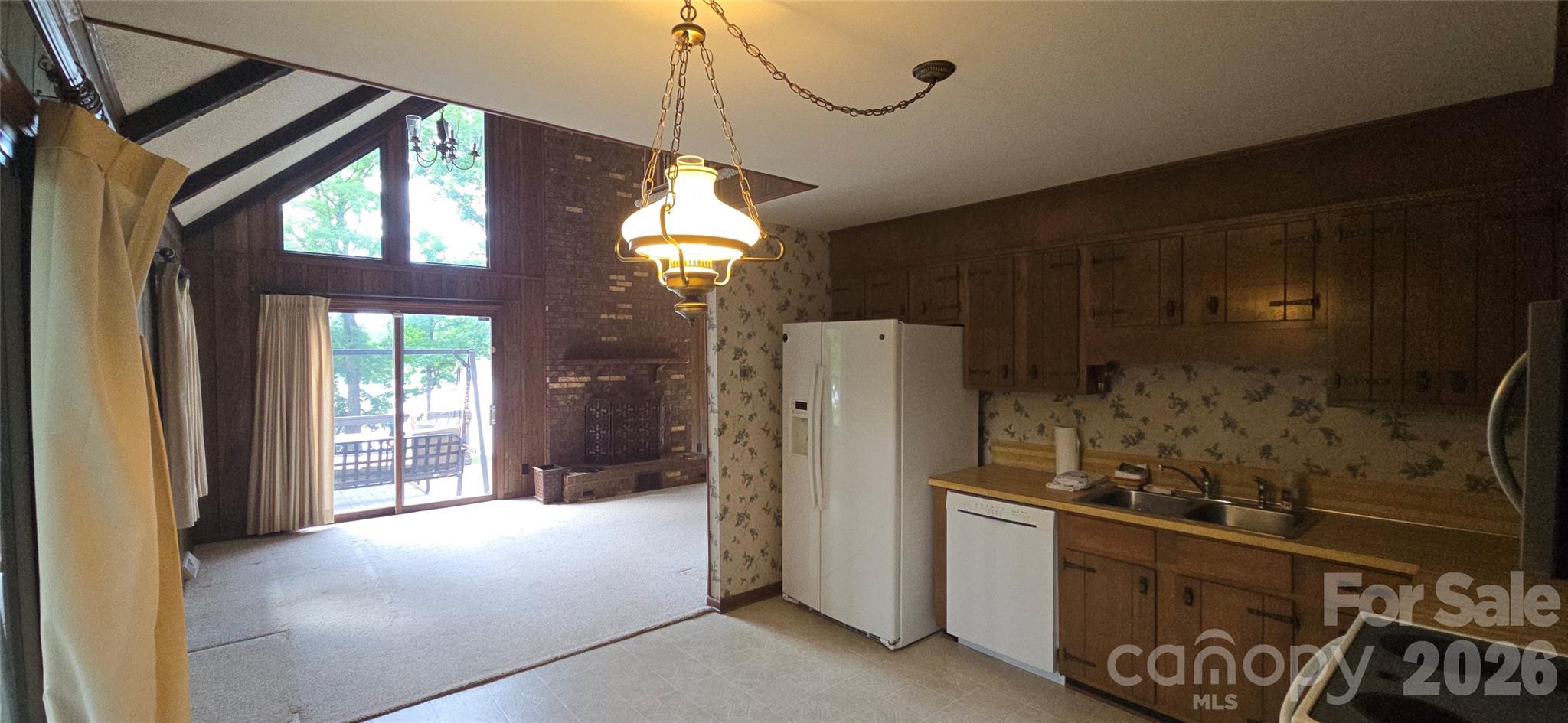 565 Bonum Road — Lake Wylie