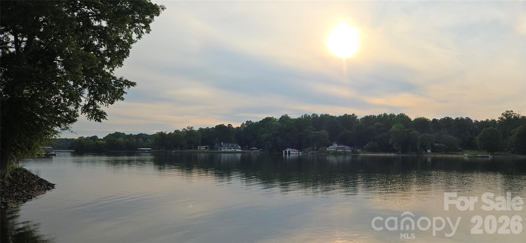 565 Bonum Road — Lake Wylie