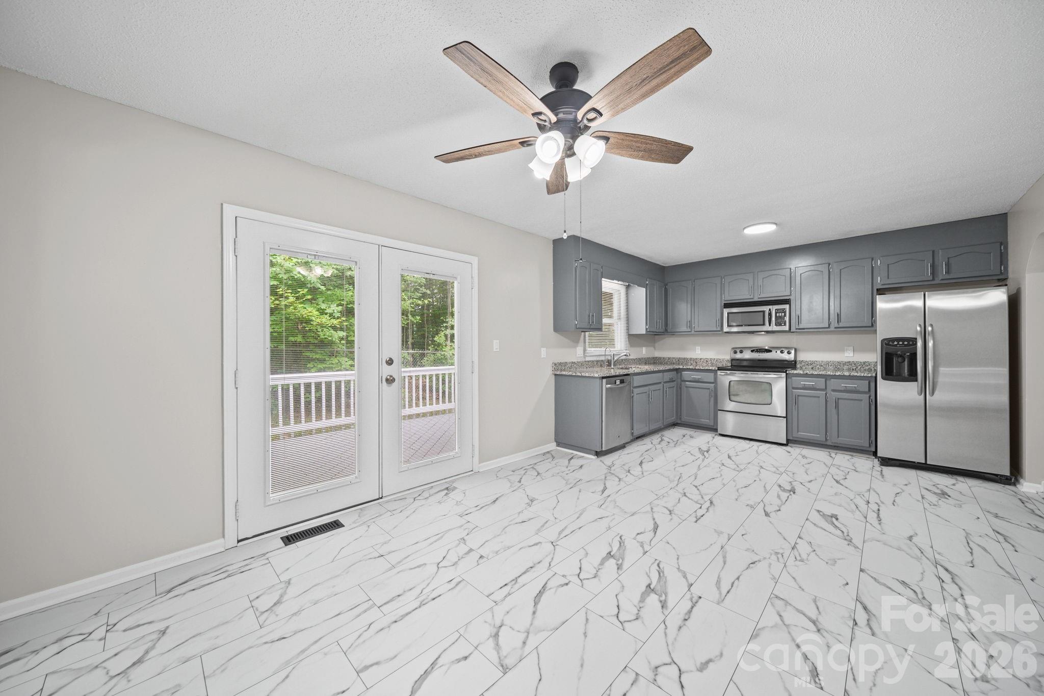 5719 Lewis Road — Gastonia