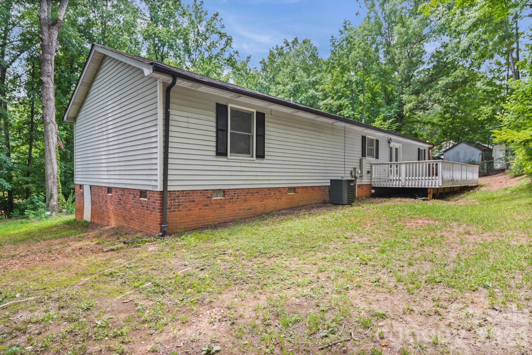 5719 Lewis Road — Gastonia