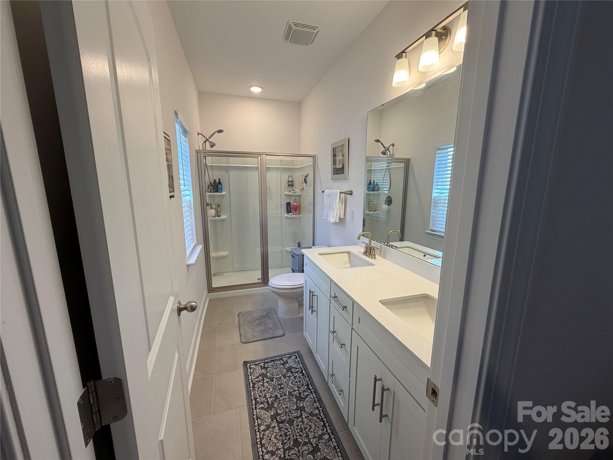 2125 24th Street Lane SE — Hickory