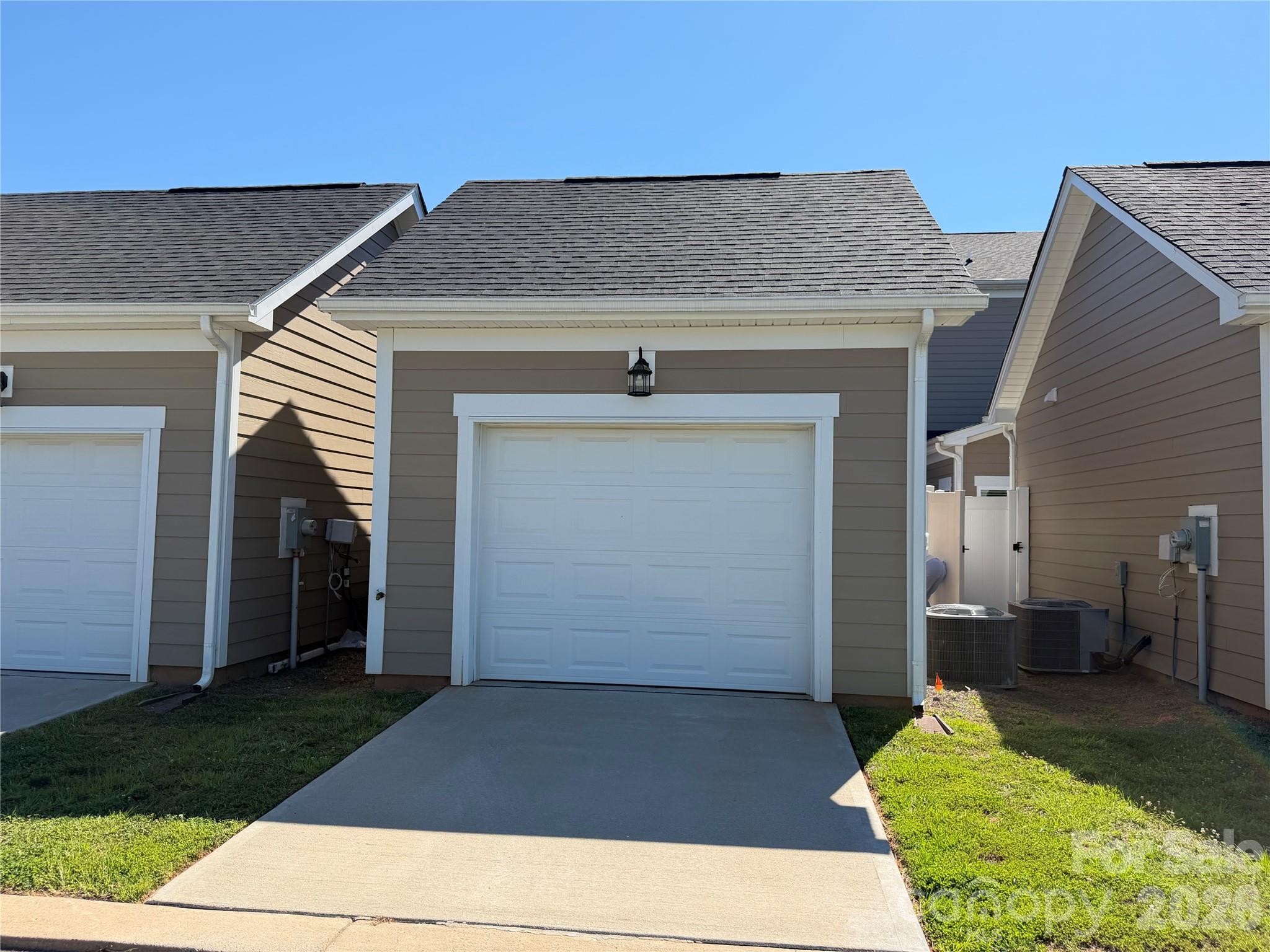 2125 24th Street Lane SE — Hickory