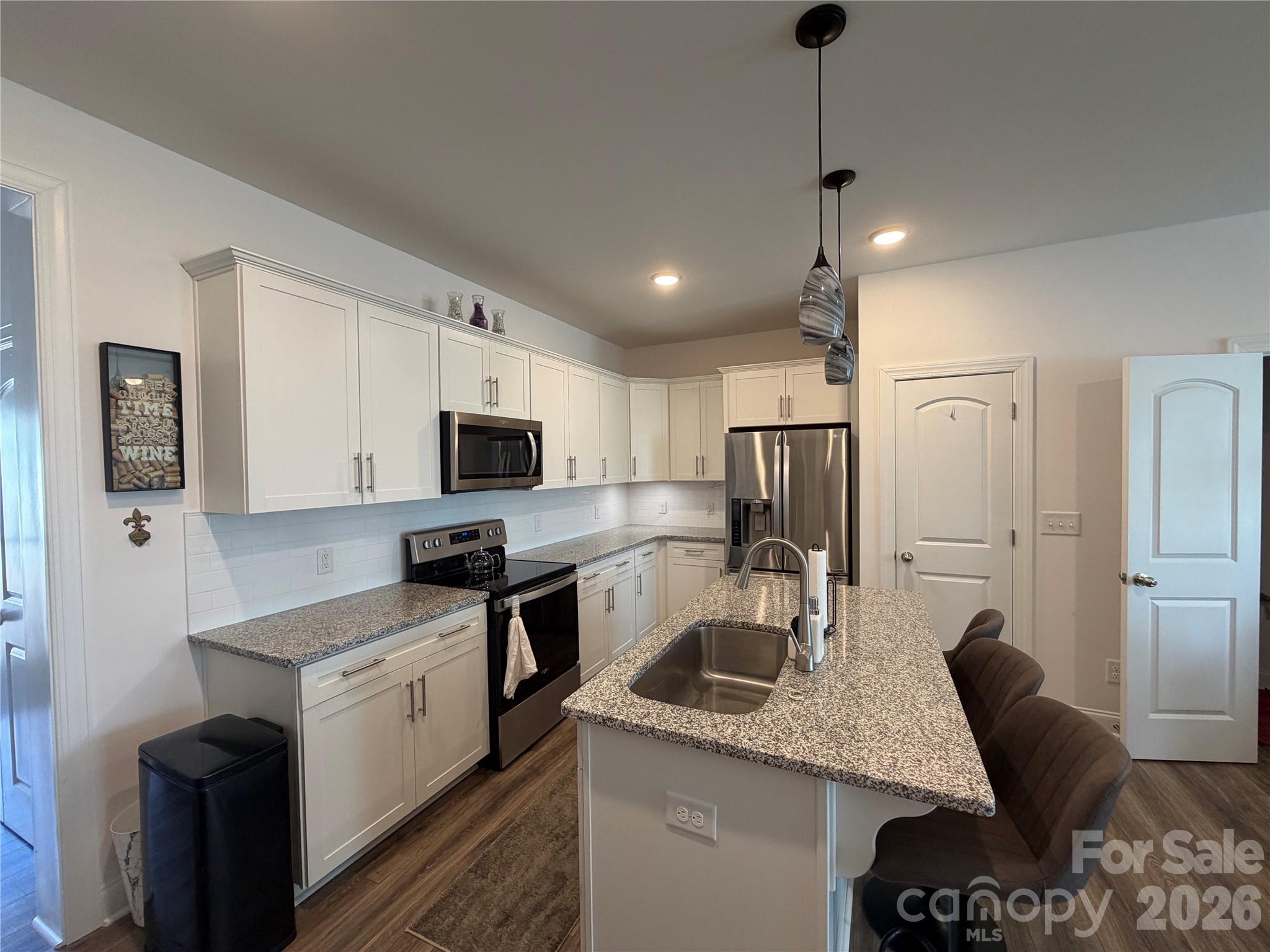 2125 24th Street Lane SE — Hickory