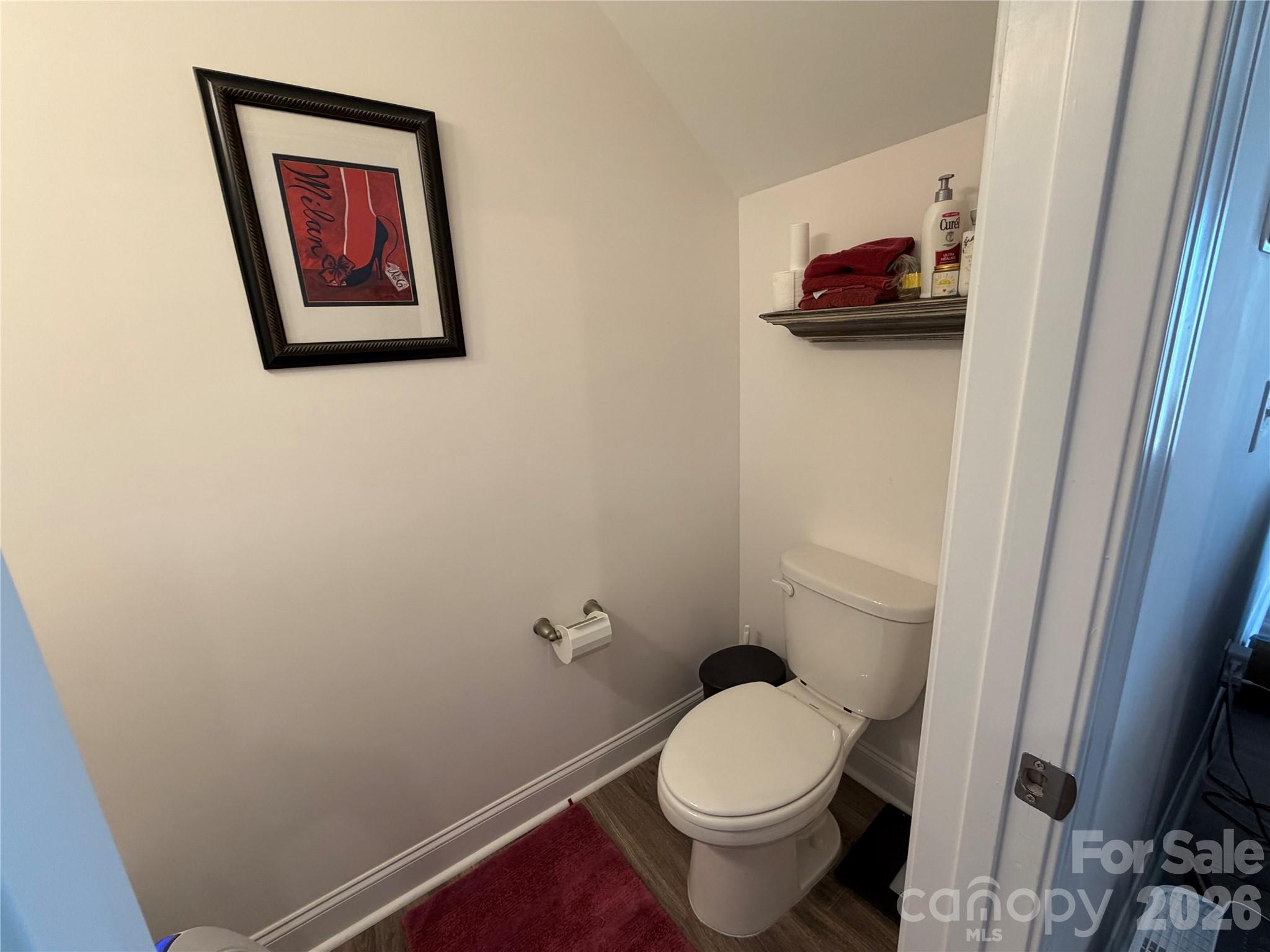 2125 24th Street Lane SE — Hickory