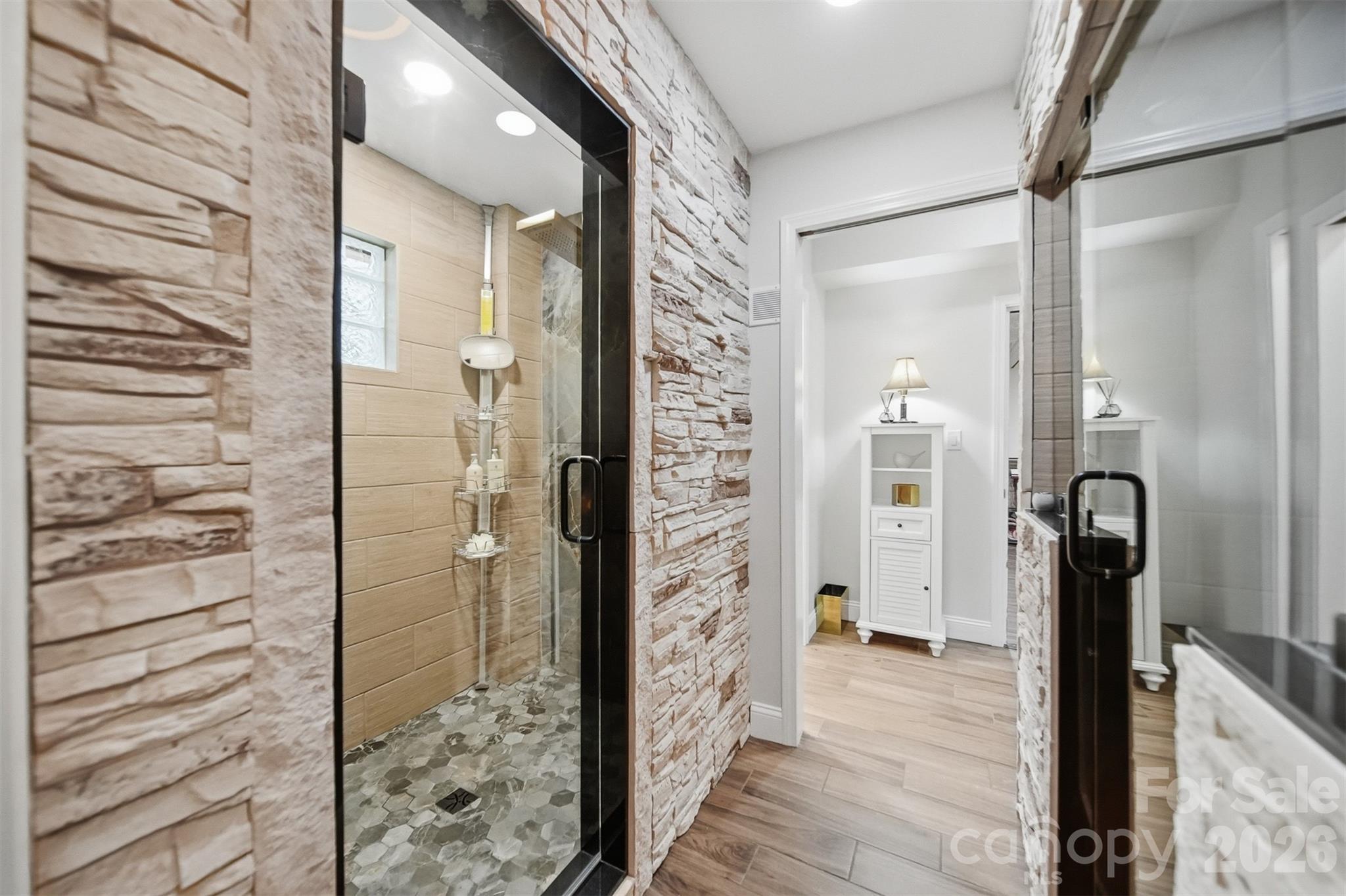 176 Charis Lane — Statesville
