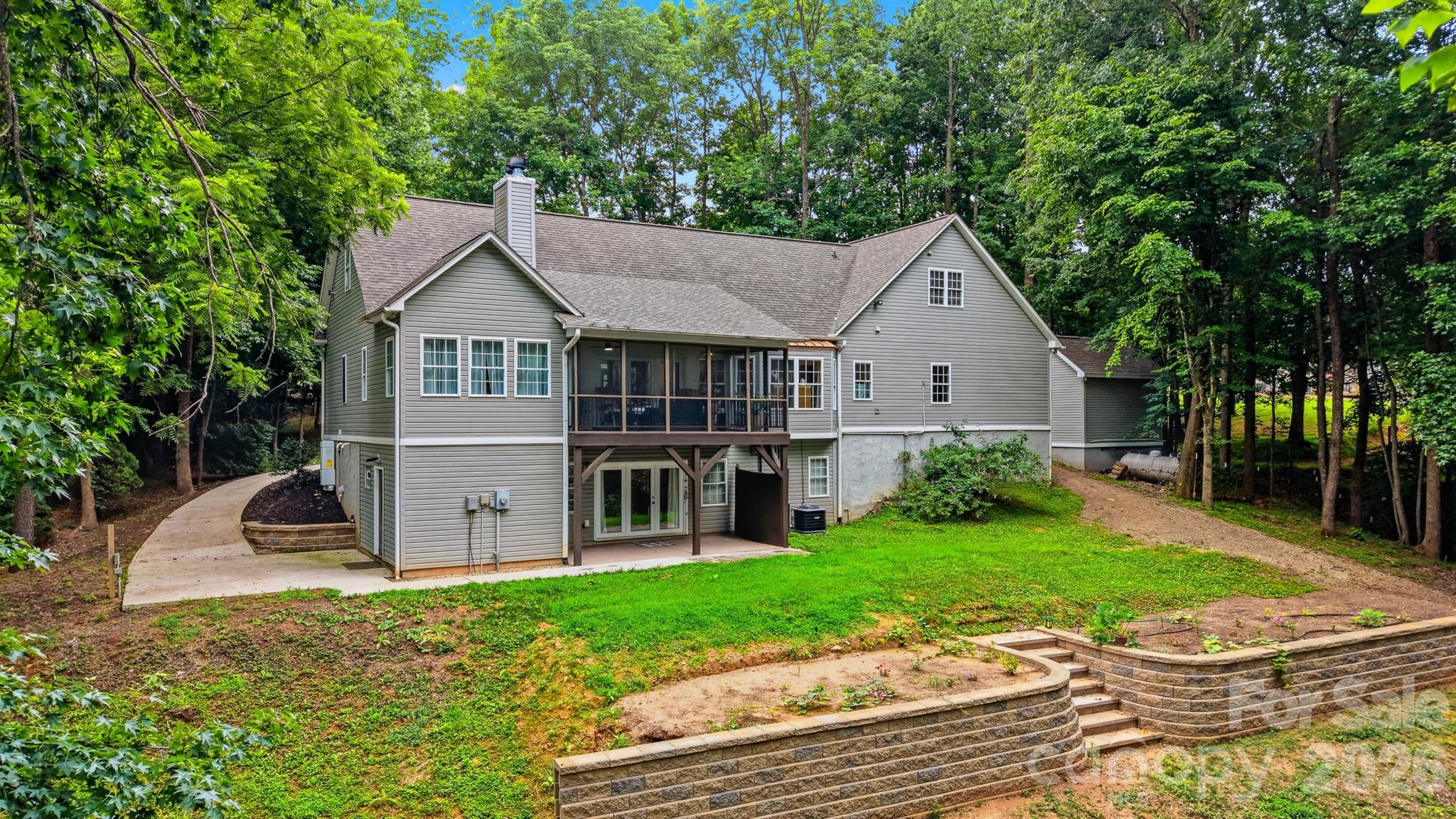 176 Charis Lane — Statesville