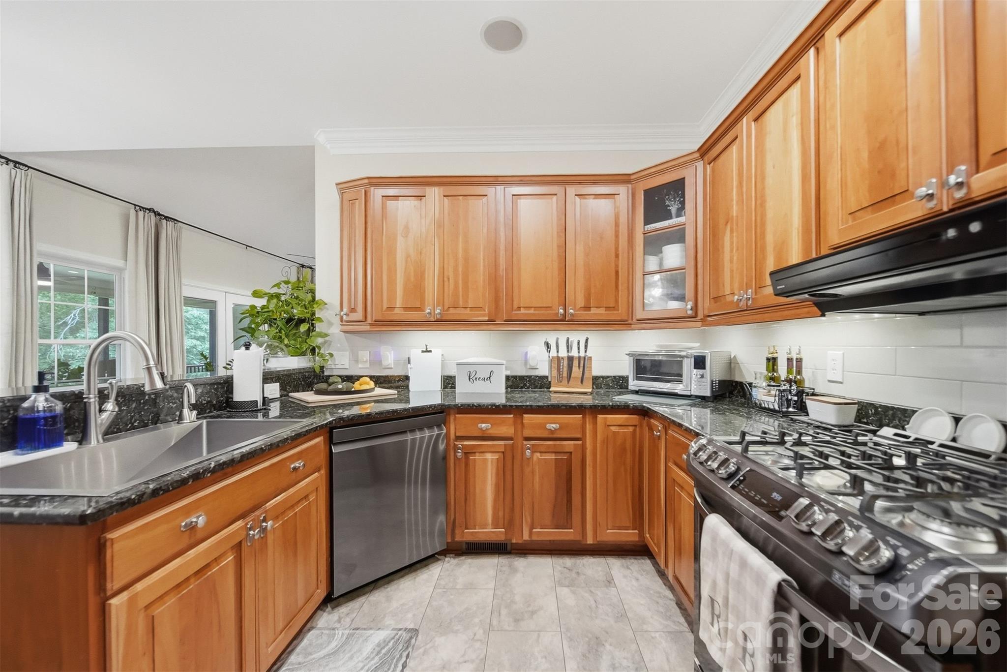176 Charis Lane — Statesville