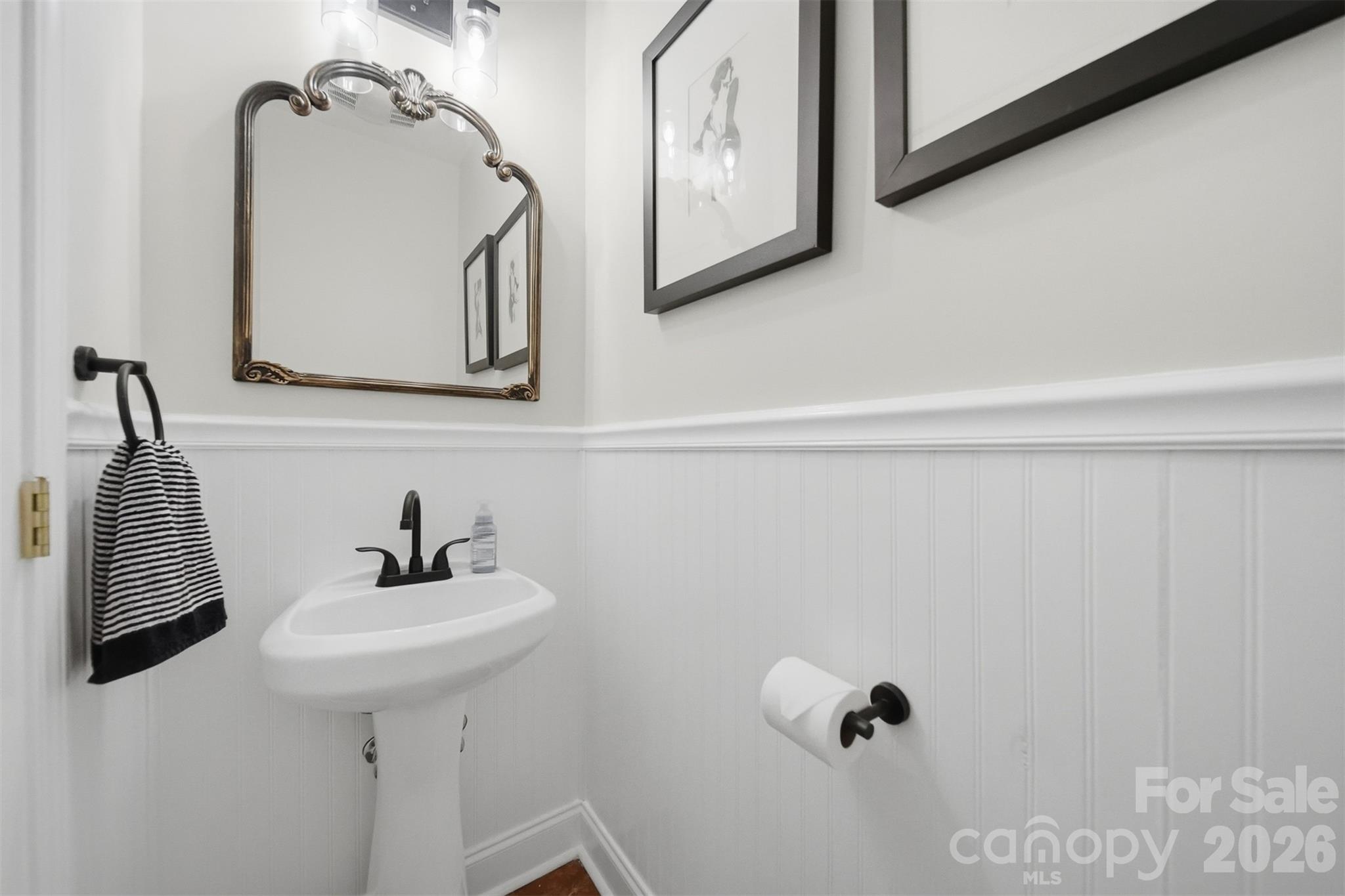 176 Charis Lane — Statesville