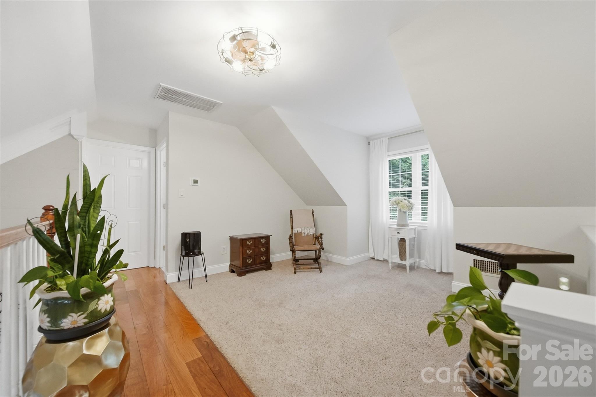 176 Charis Lane — Statesville