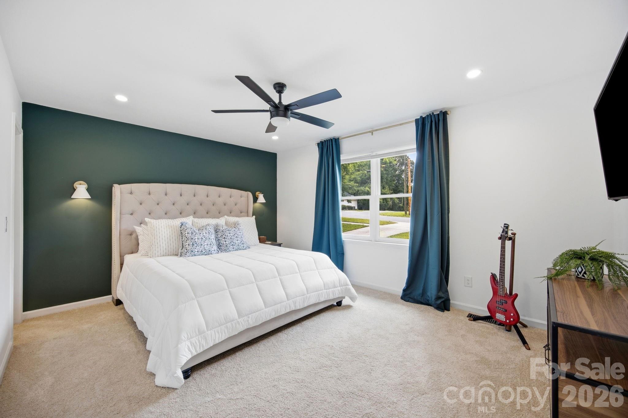 600 Gray Drive — Charlotte